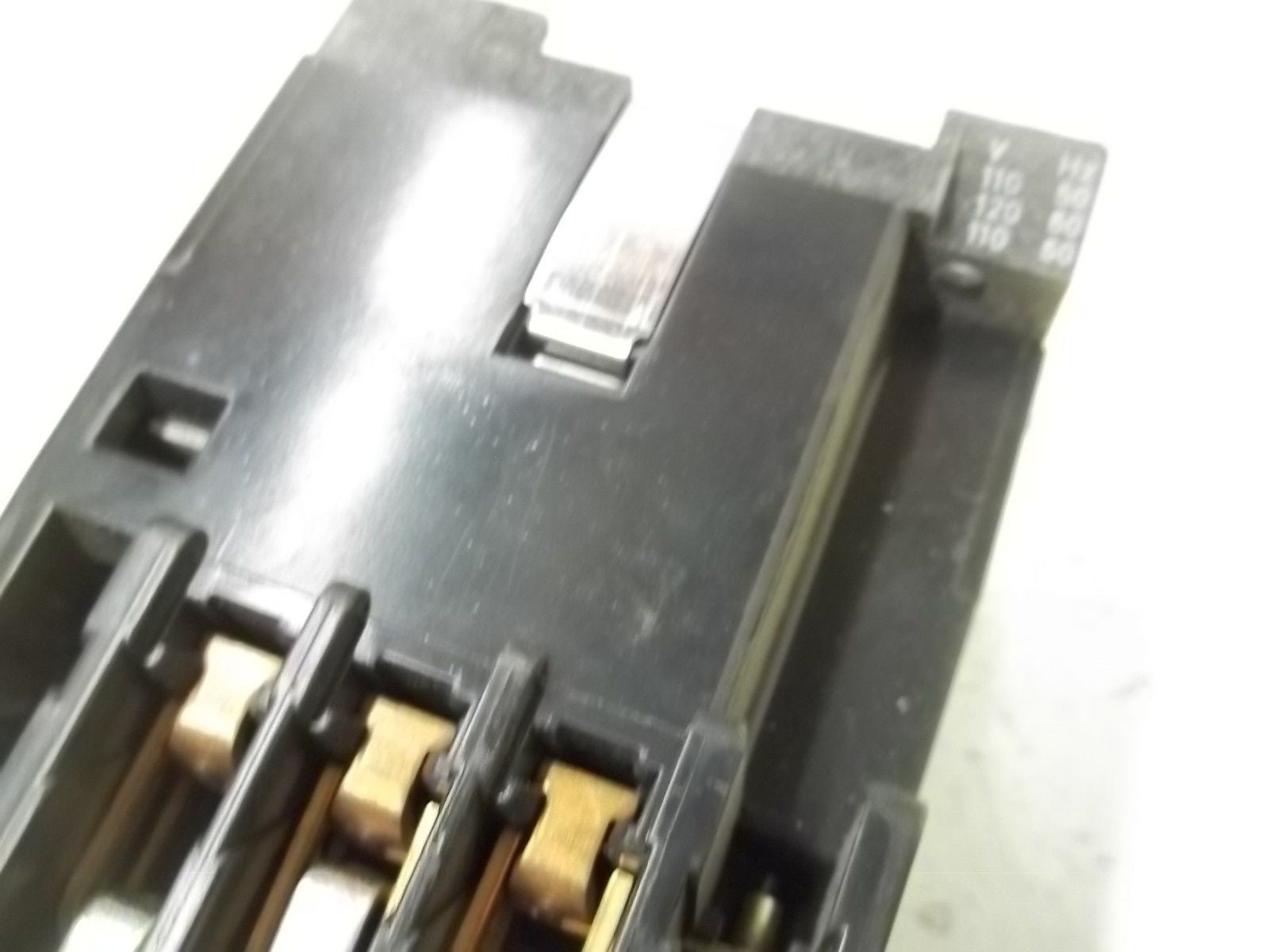 ABB EH22C-1 3P-CONTACTOR 120/60 *NEW IN BOX*