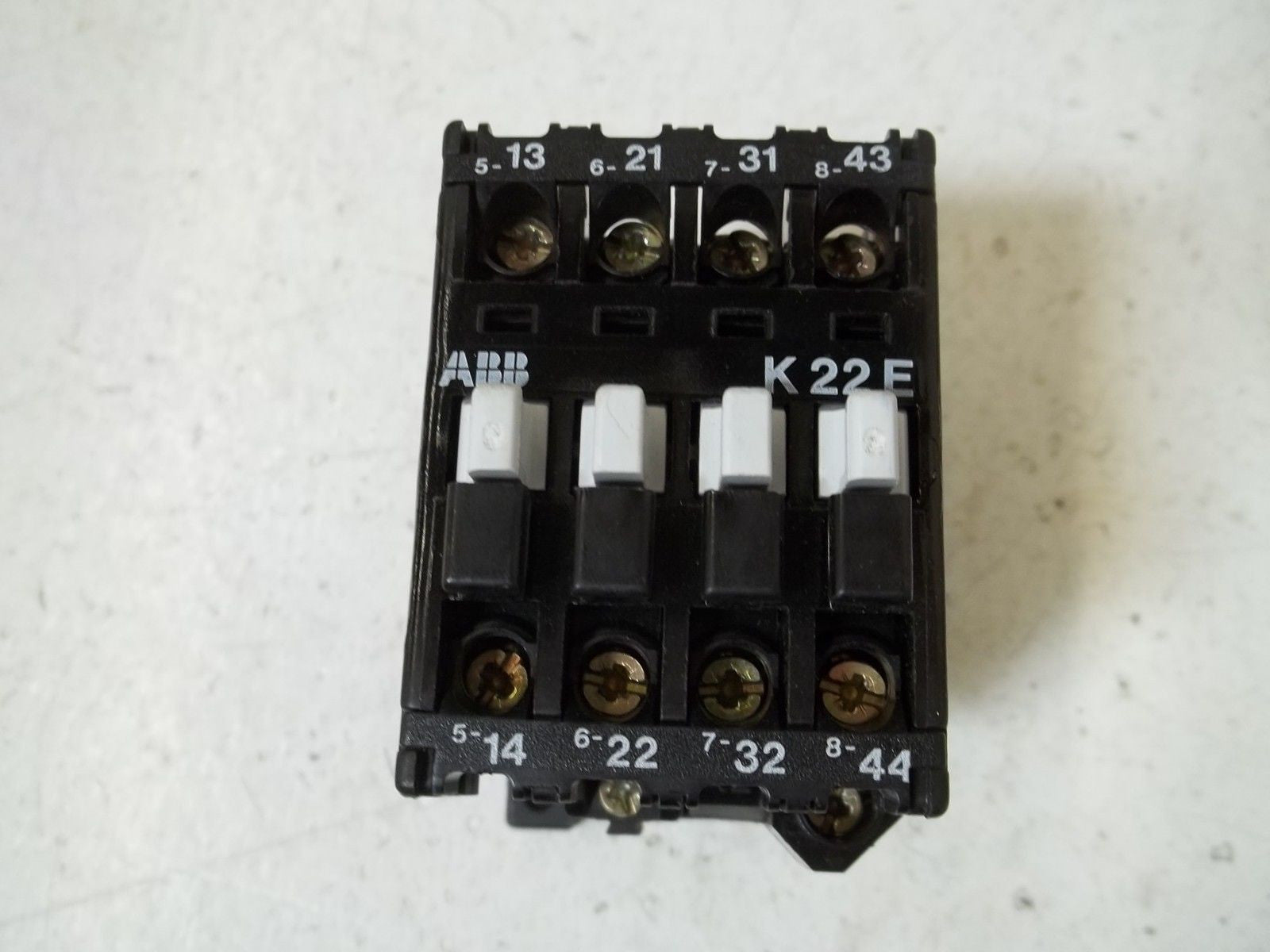 ABB K22E CONTACTOR 120V *USED*