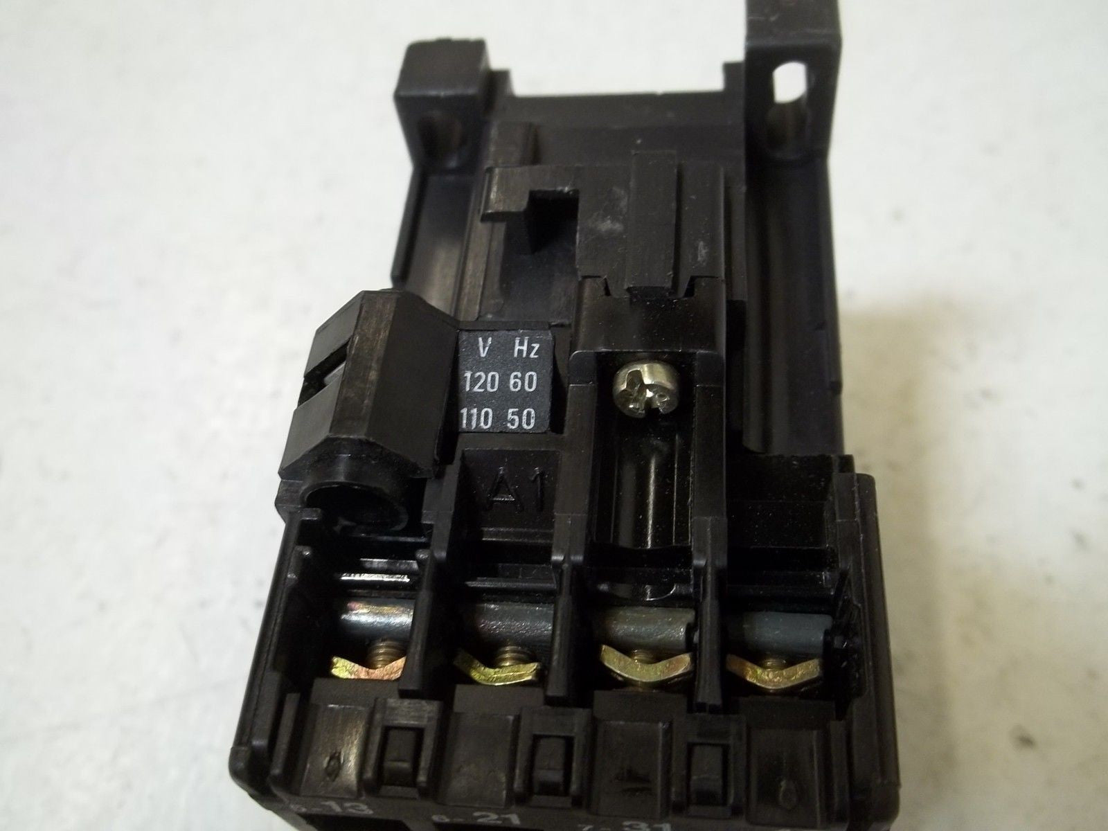 ABB K22E CONTACTOR 120V *USED*