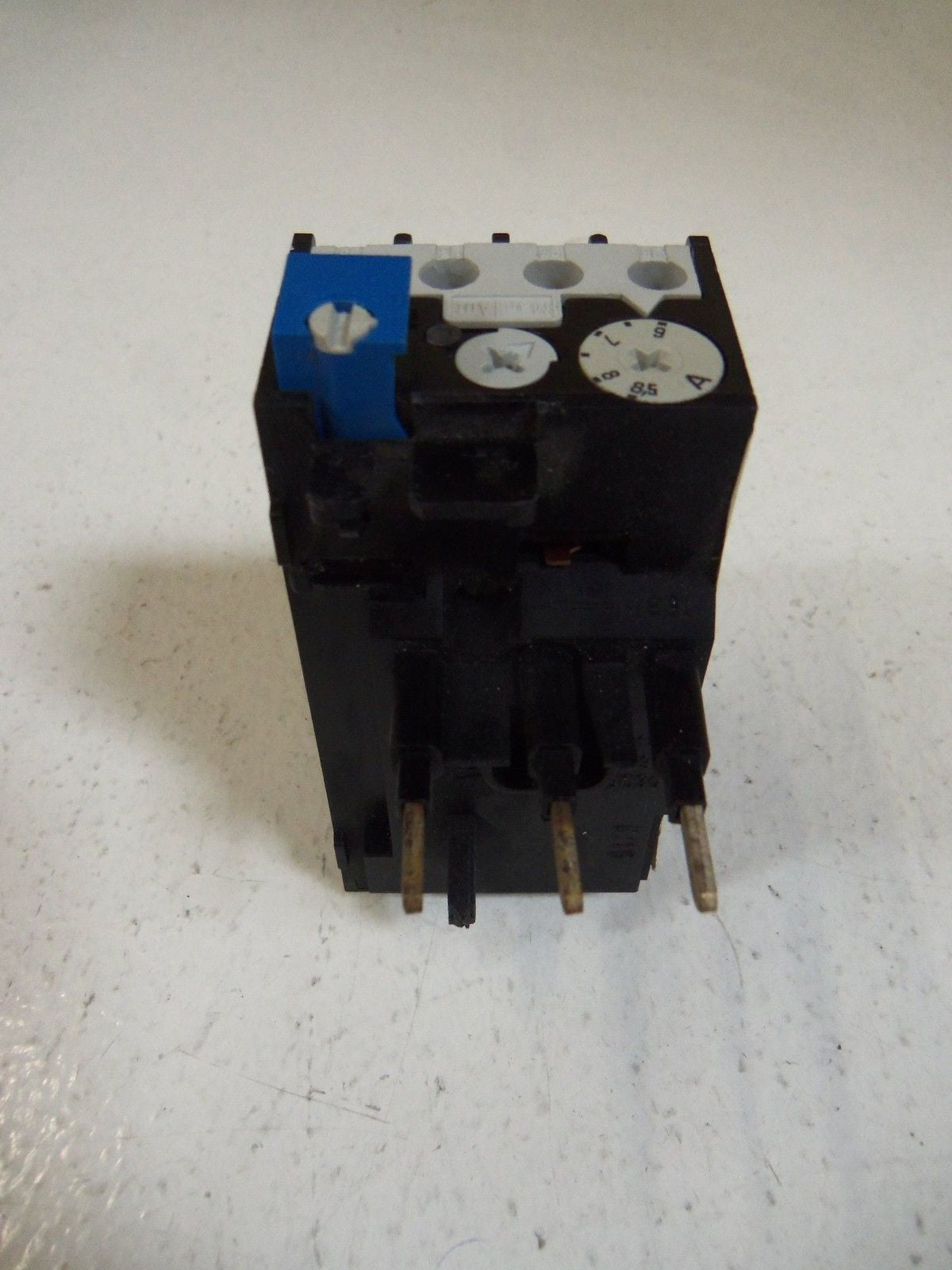 ABB OVERLOAD RELAY T25-DU 6-8,5 *USED*
