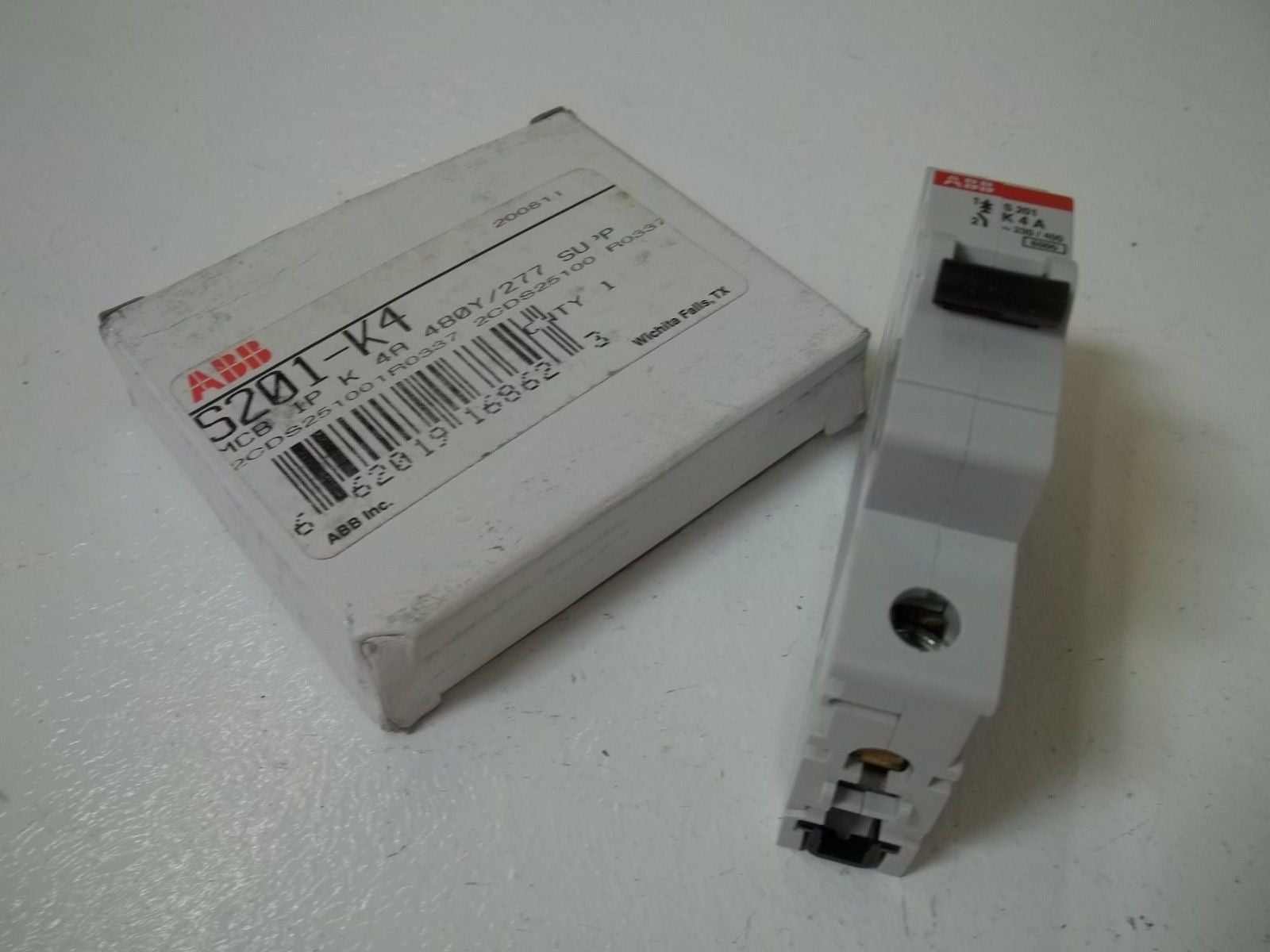 ABB S201-K4 CIRCUIT BREAKER 4A *NEW IN BOX*