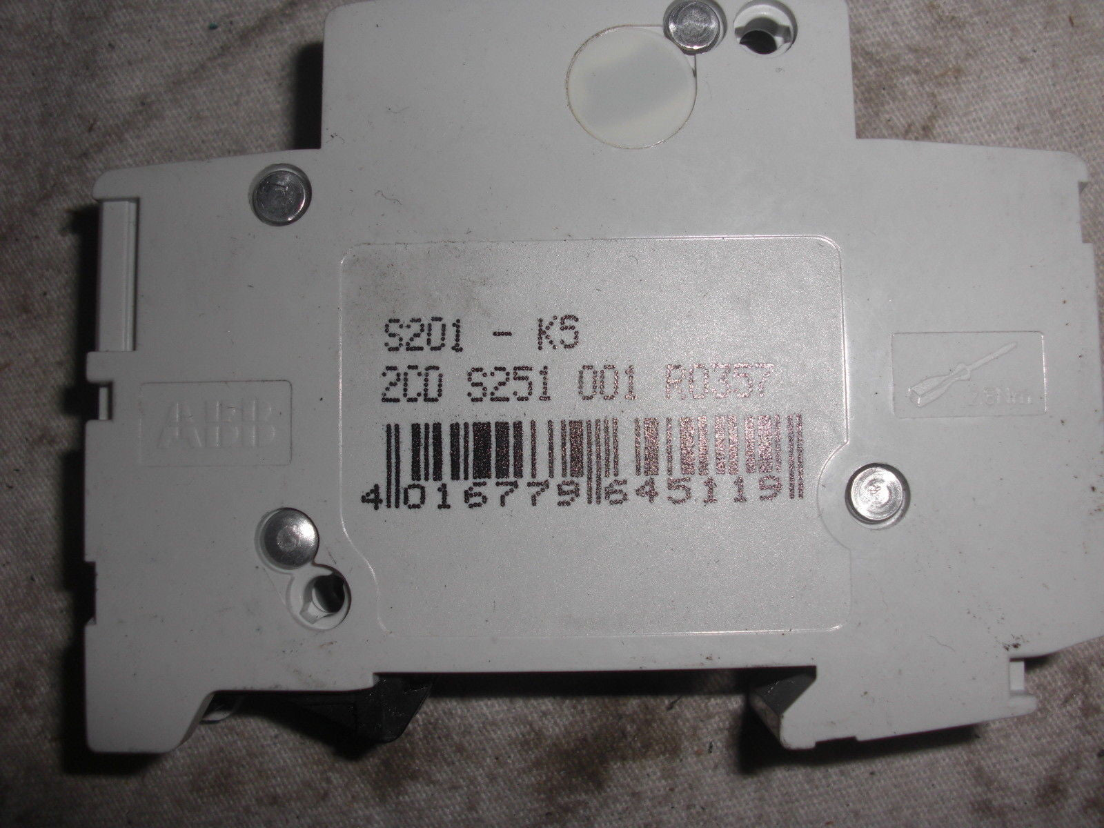 ABB S201-K5 CIRCUIT BREAKER 5A *USED*
