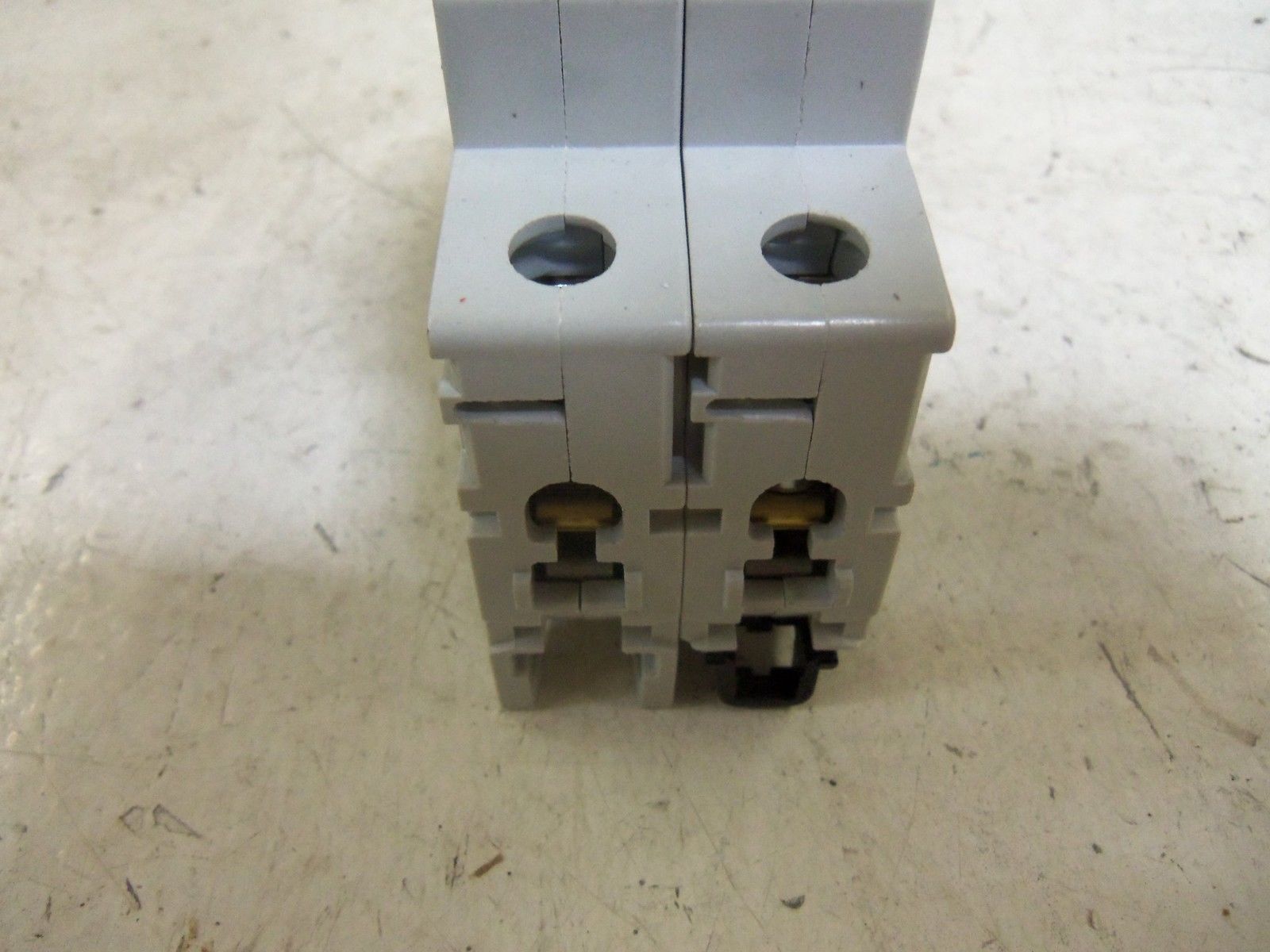 ABB S202-B40 CIRCUIT BREAKER 40A *NEW NO BOX*