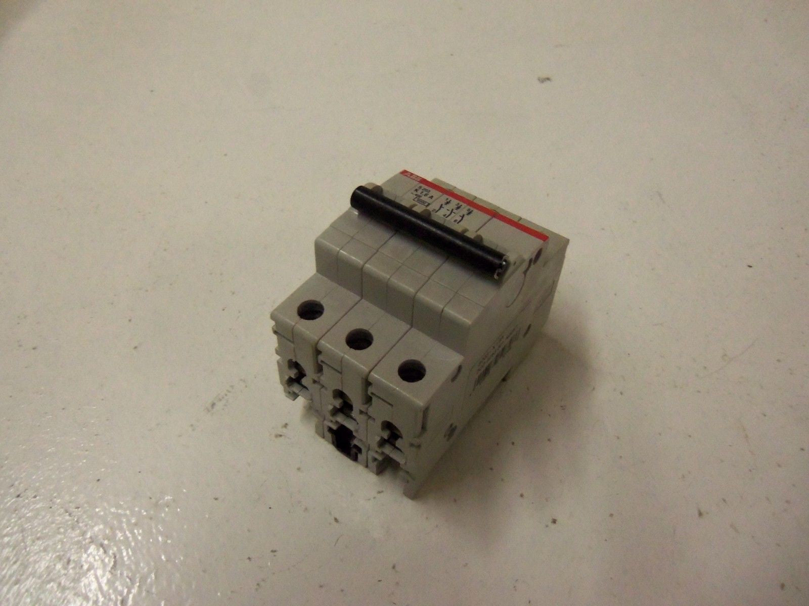 ABB S203-K1.6 CIRCUIT BREAKER 1.6A *USED*