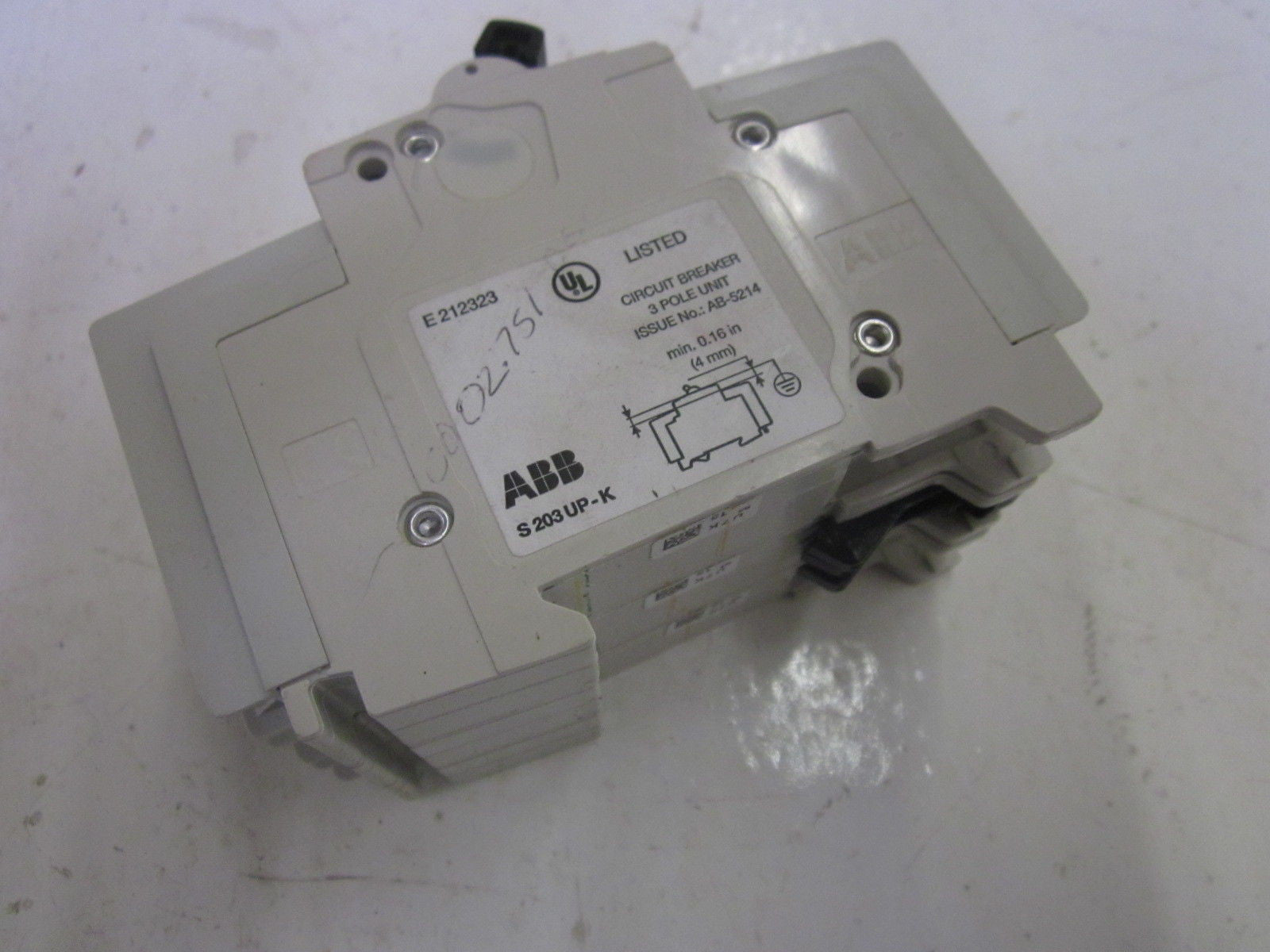 ABB S203UP-K15A CIRCUIT BREAKER 15A *USED*