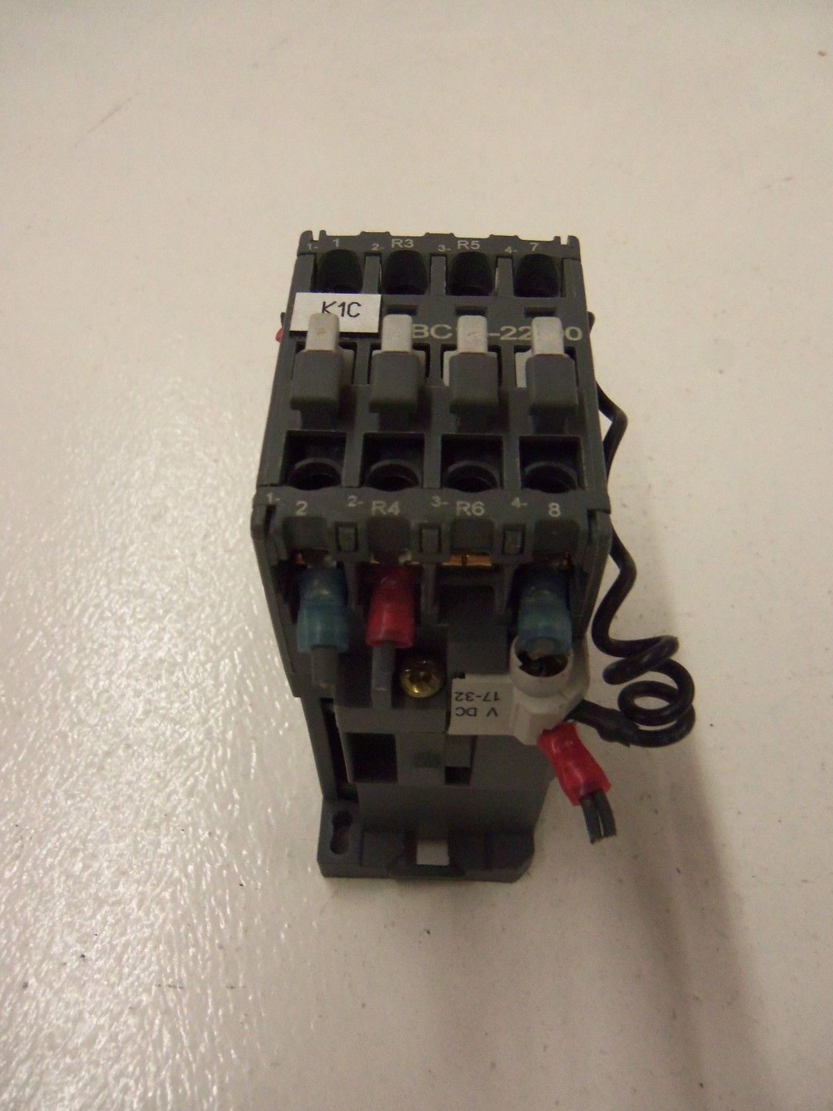 ABB TBC16-22-00 17-32VDC *NEW NO BOX*
