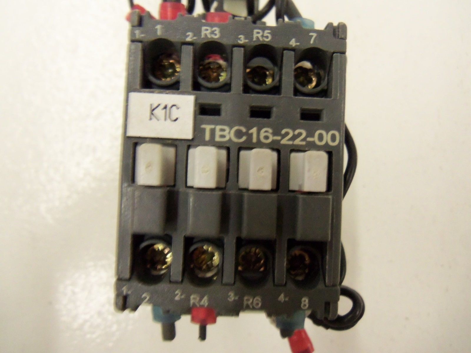 ABB TBC16-22-00 17-32VDC *NEW NO BOX*