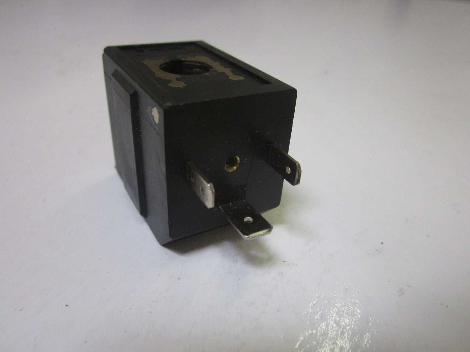 AC120V 60HZ CLASS B *NEW NO BOX*