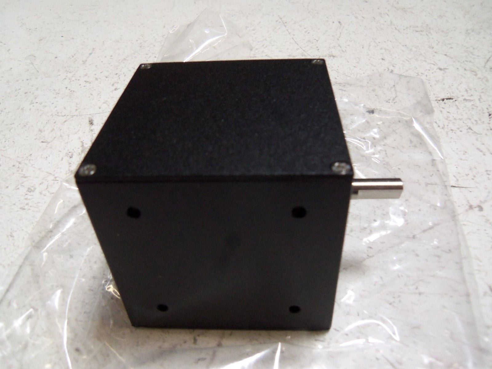 ACCU-CODER 711-0360-S-S-4-S-S-N ENCODER *NEW IN BOX*