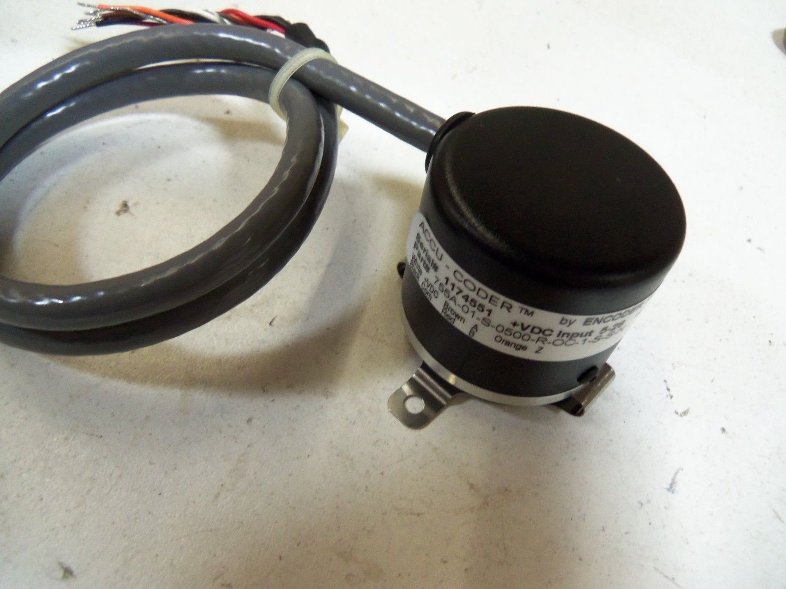 ACCU-CODER 755A-01-S-0500-R-OC-1-S-S-N *NEW IN BOX*