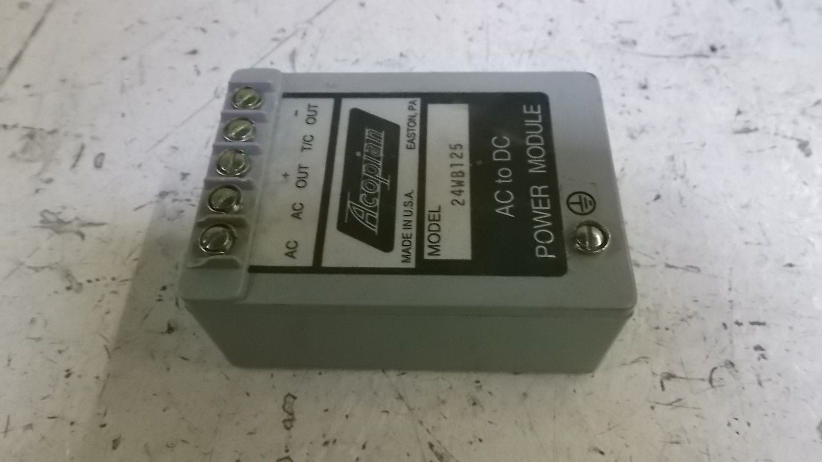 ACOPIAN 24WB125 POWER SUPPLY *USED*