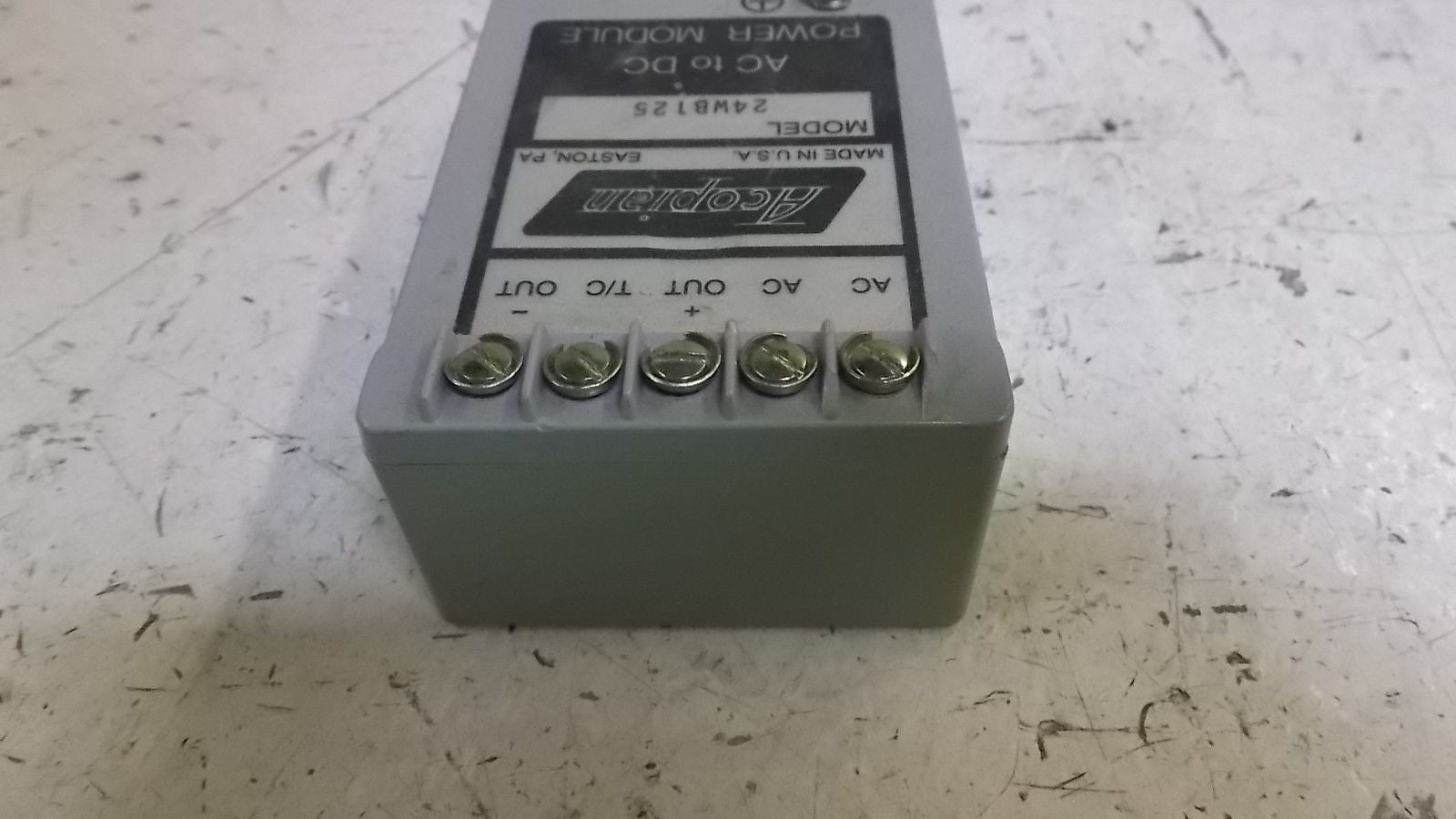 ACOPIAN 24WB125 POWER SUPPLY *USED*