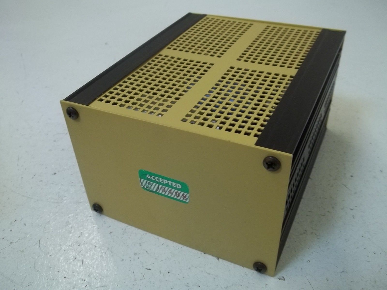 ACOPIAN A5MT510 REGULATED POWER SUPPLY *NEW IN BOX*