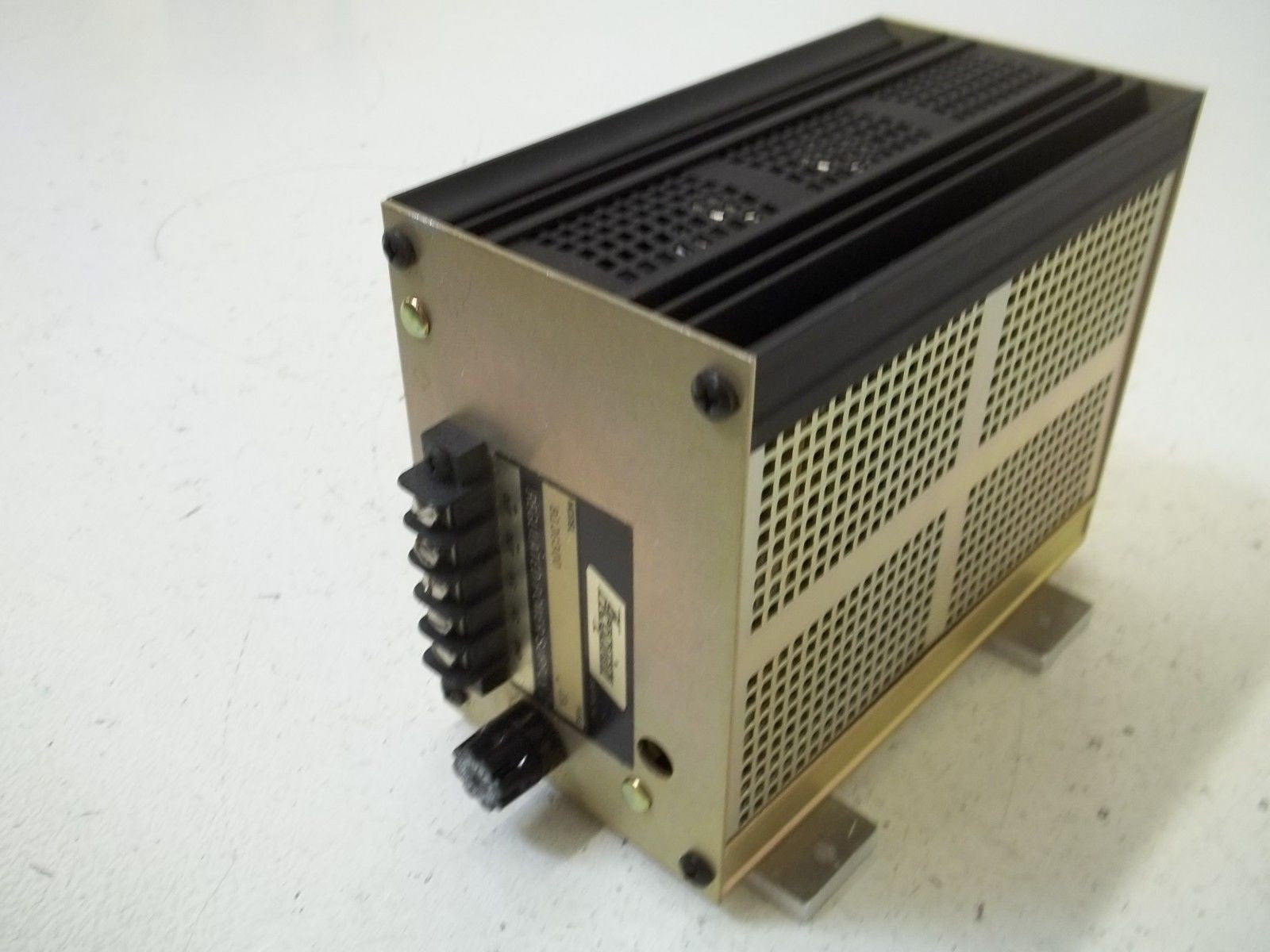 ACOPIAN B12G300 REGULATED POWER SUPPLY *USED*