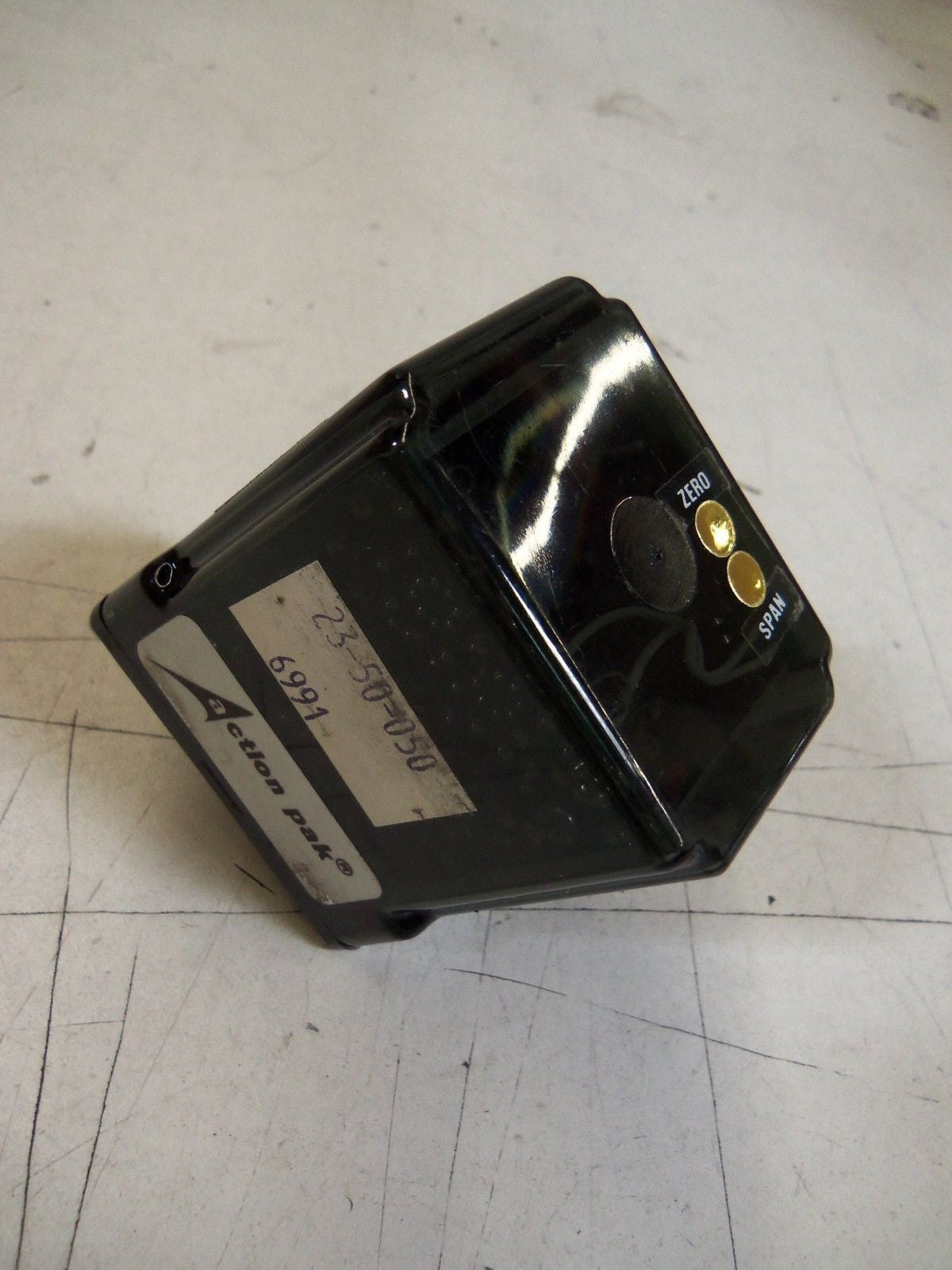 ACTION PAK 4300-107 *USED*