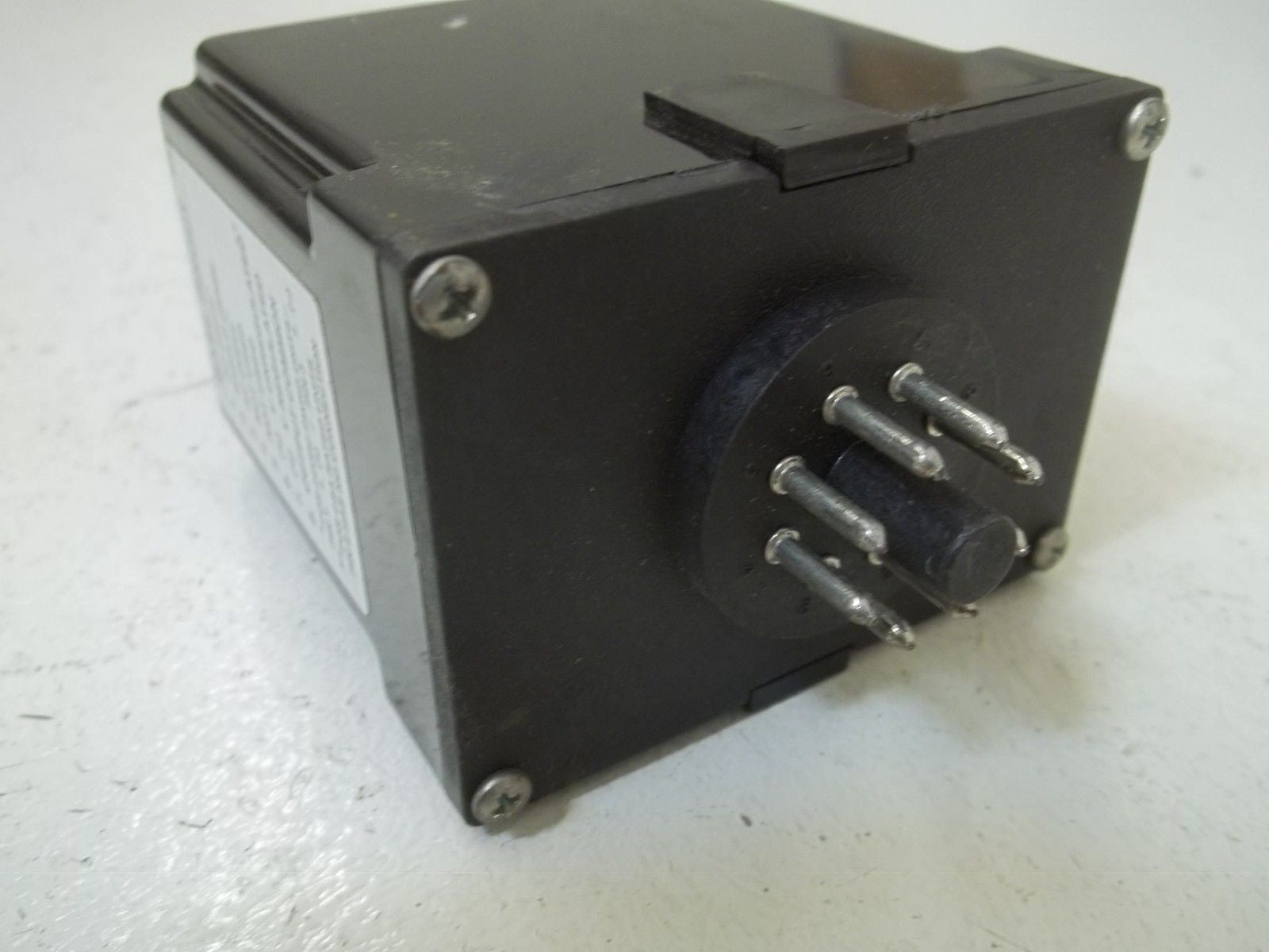ACTION PAK 9046-101-1 RELAY 120V *USED*