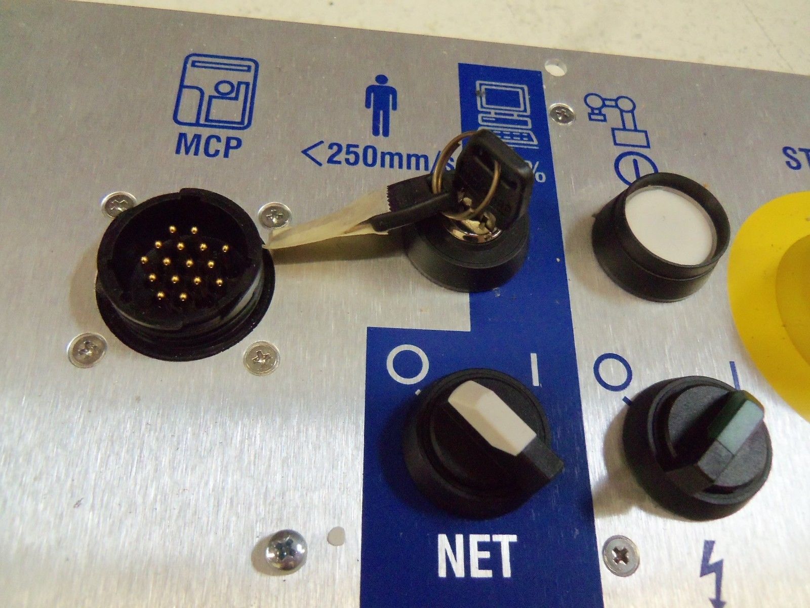 ADEPT 30350-10352 CONTROLLER INTERFACE PANEL *NEW IN BOX*