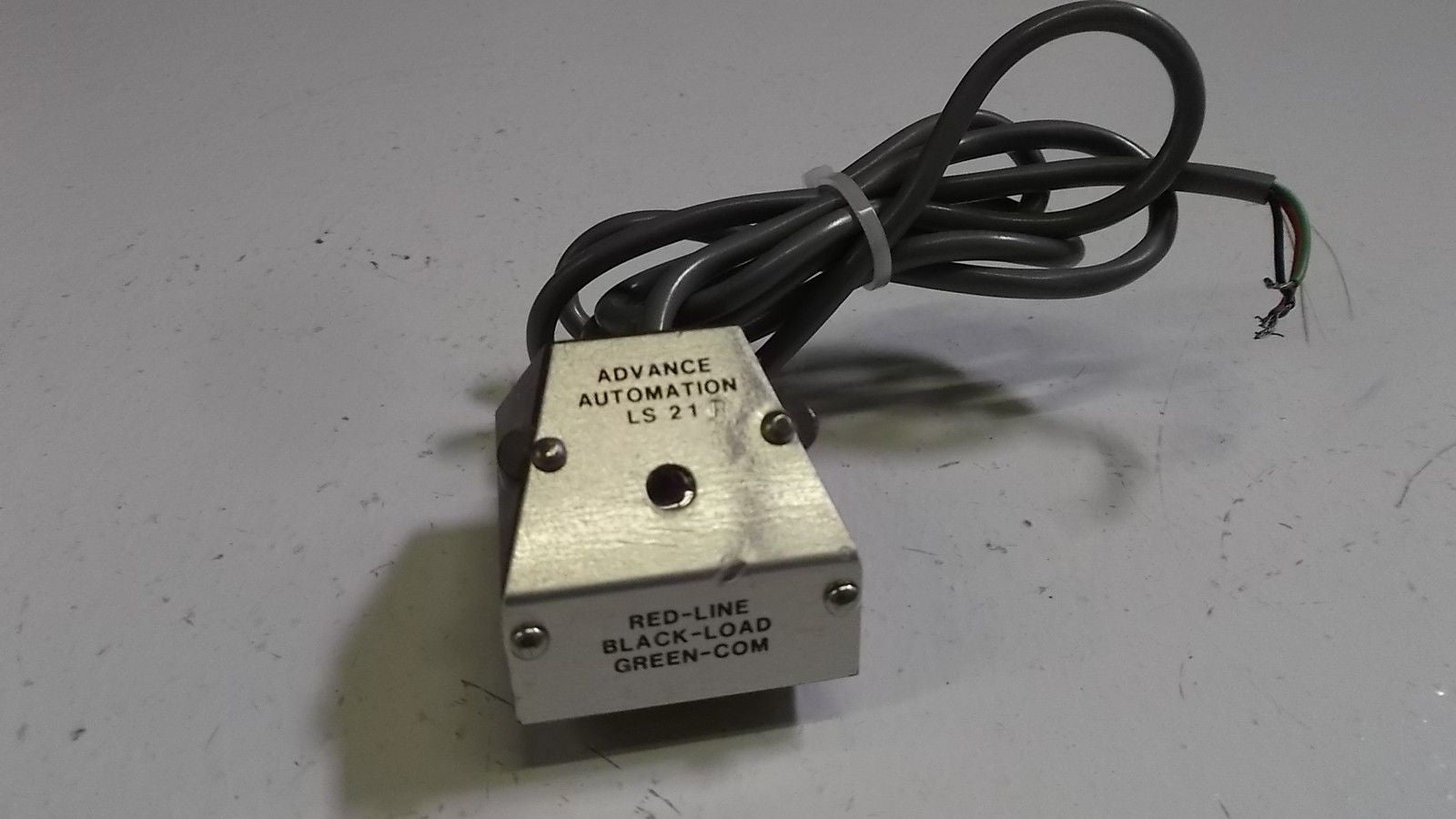 ADVANCED AUTOMATION INDICATOR LIGHT REED SWITCH  LS21 *NEW NO BOX*