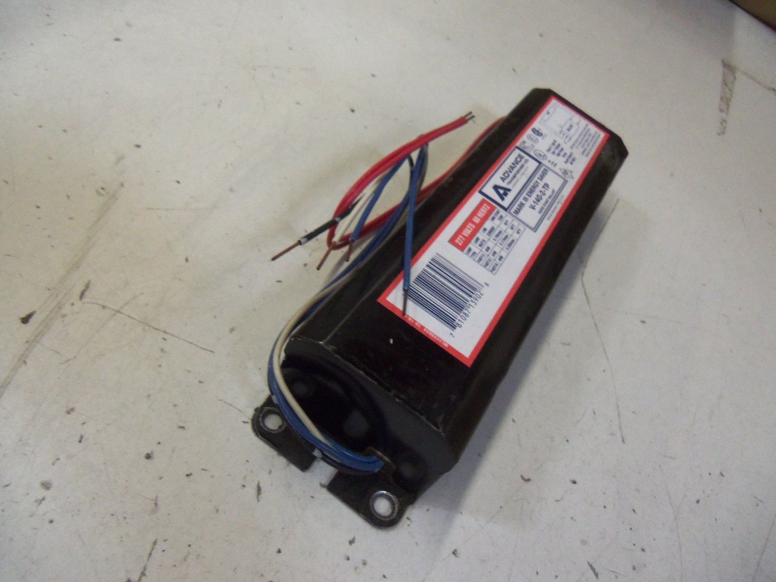ADVANCE V-140-TP *NEW IN BOX*