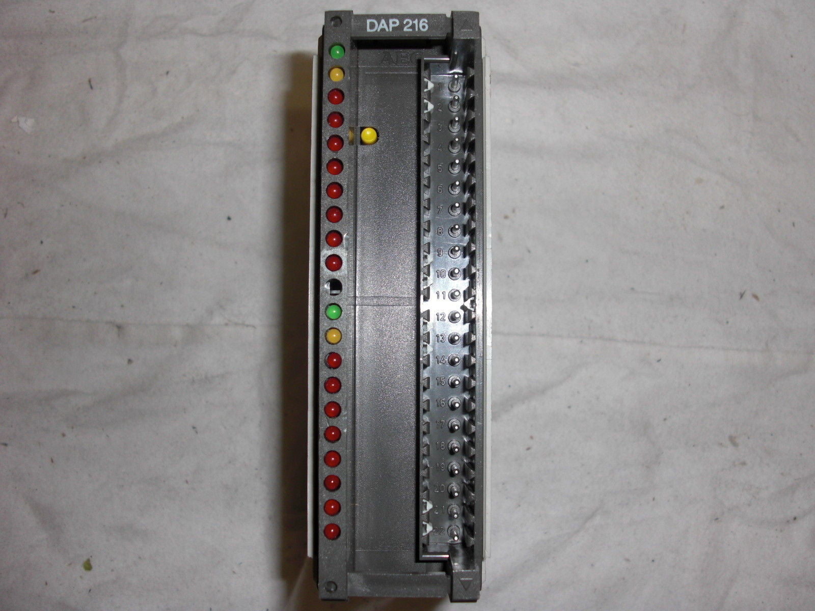 AEG MODICON DAP216/AS-BDAP-216 OUTPUT MODULE (REPAIRED) *USED*