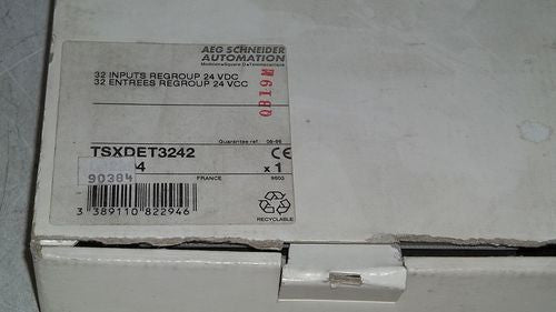AEG SCHNEIDER AUTOMATION TSXDET3242 *NEW IN BOX*