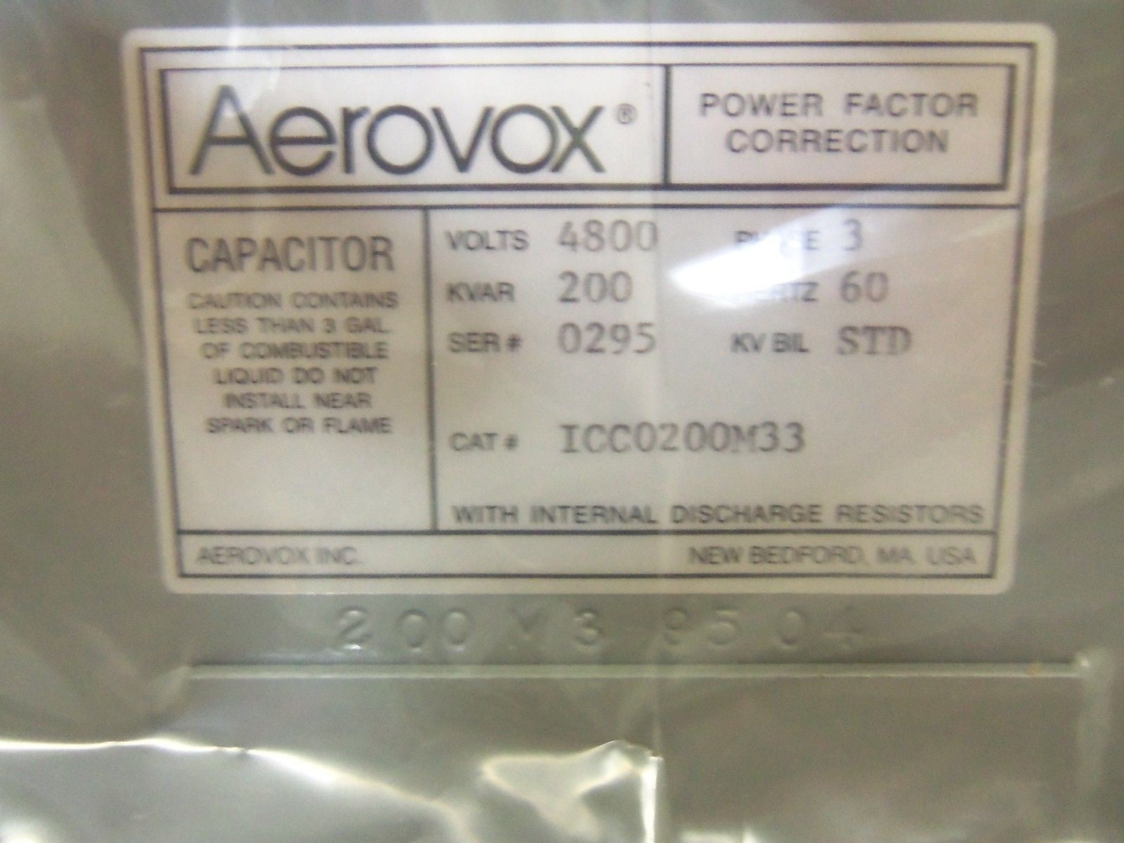 AEROVOX ICC0200M33 *NEW NO BOX*