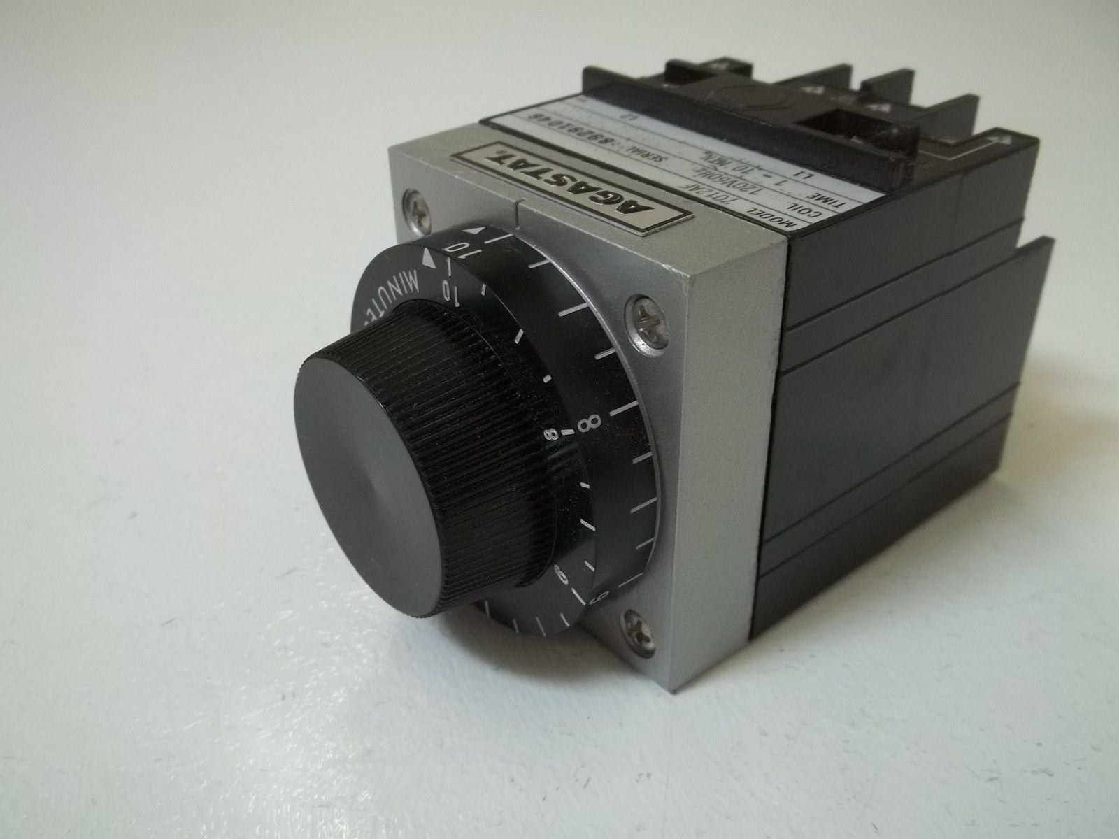 AGASTAT 7012AF 1-10MIN. 120V *USED*