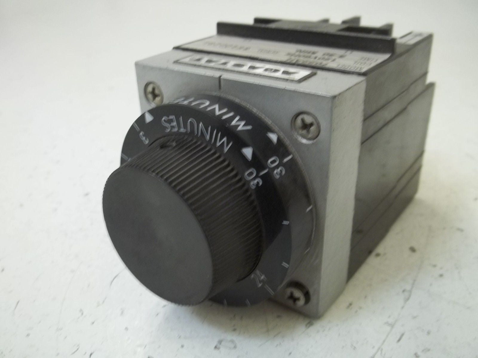 AGASTAT 7022AH TIMING RELAY 3-30MIN. 120V *USED*