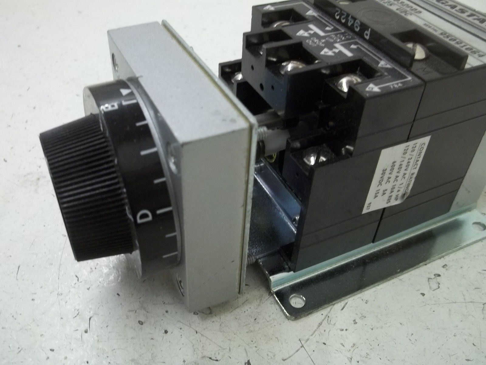 AGASTAT 7032PDD TIMING RELAY 125VDC 10-100SEC. *NEW NO BOX*