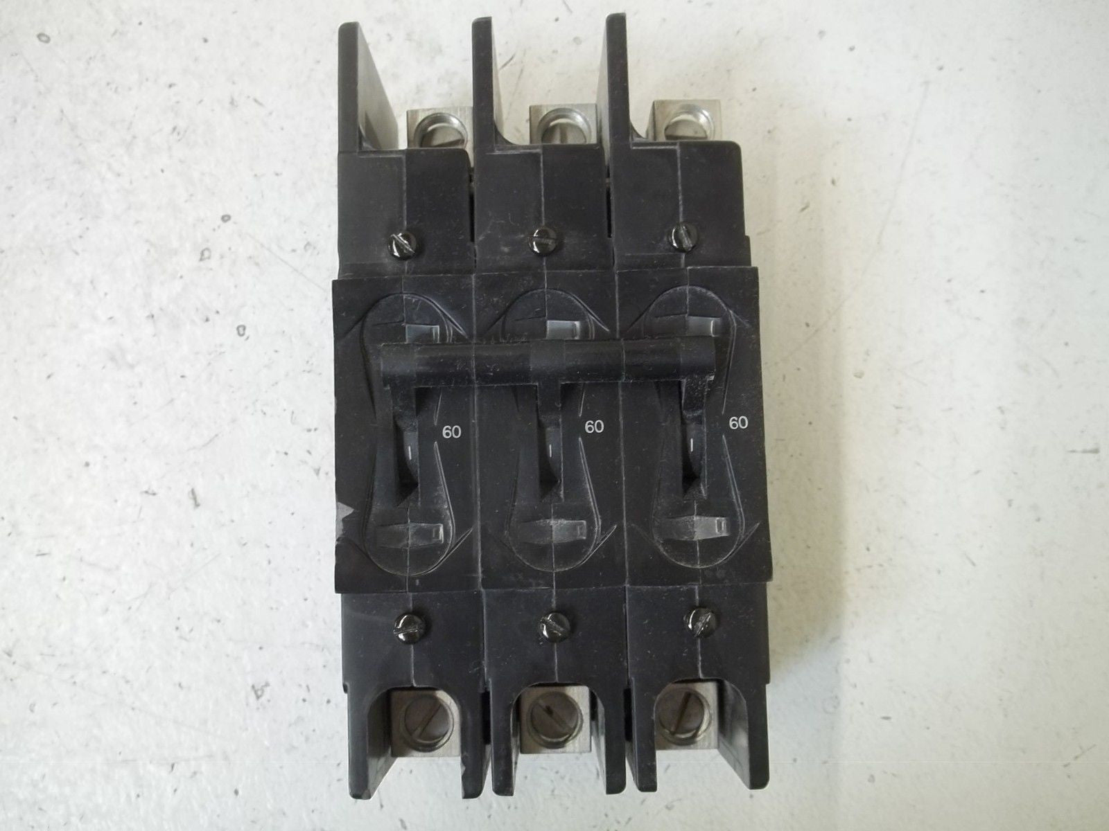 AIRPAX 219-3-21783-1 CIRCUIT BREAKER *USED*