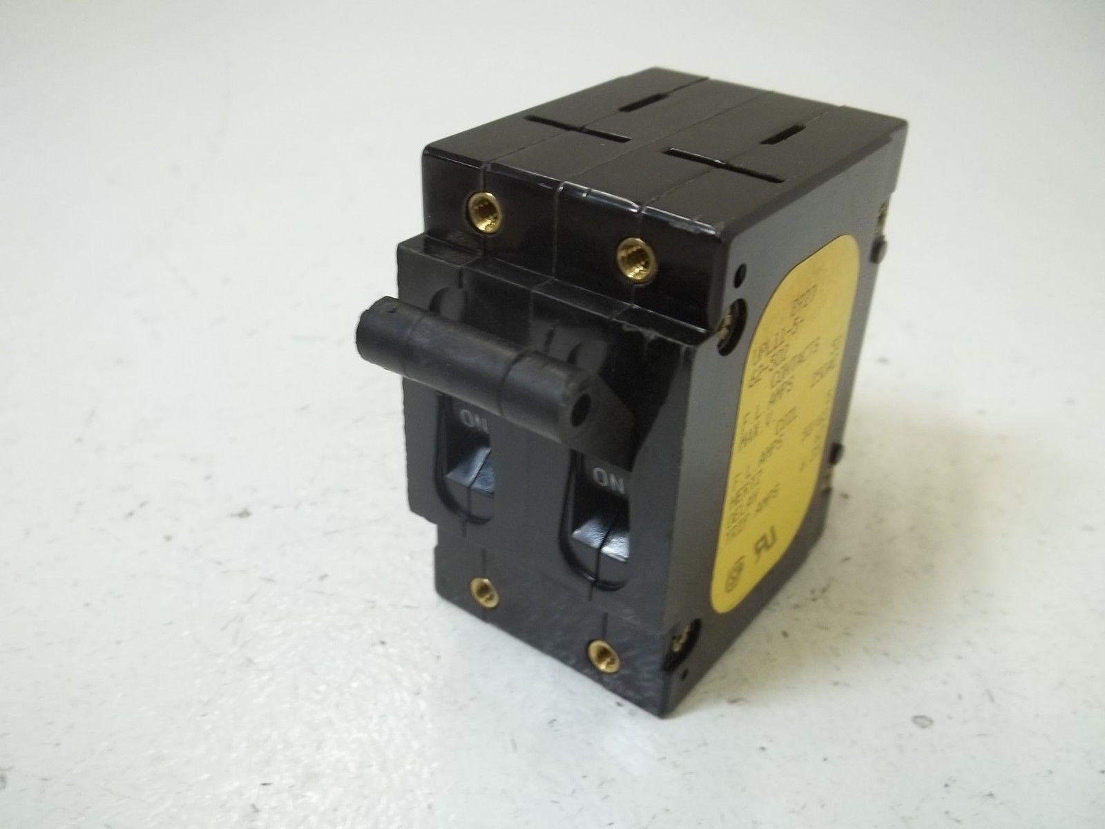 AIRPAX UPL11-5-62-502 CIRCUIT BREAKER *USED*