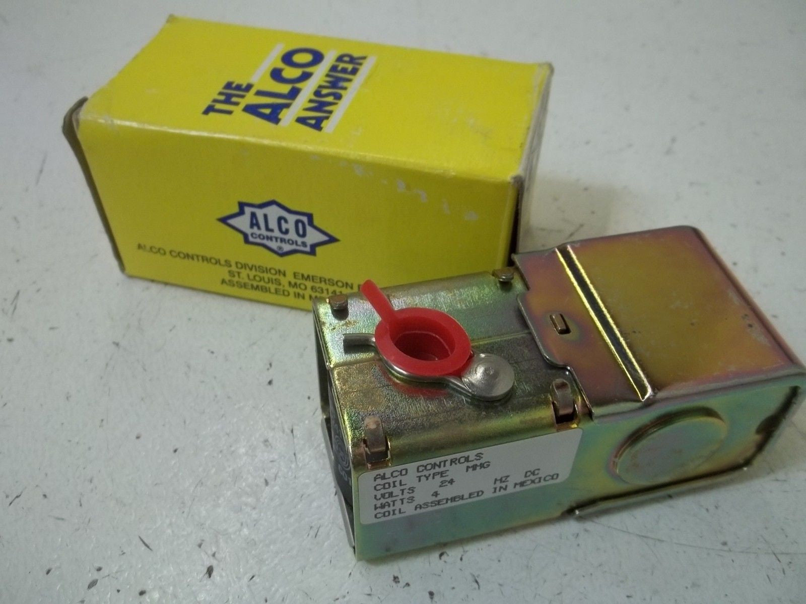 ALCO CONTROLS MMG SOLENOID COIL 24/DC *NEW IN BOX*