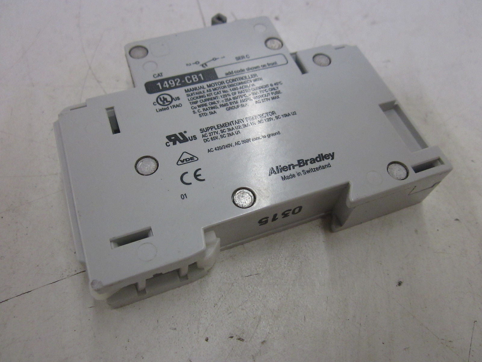 ALLEN BRADLEY 1492-CB1H150 SER. C CIRCUIT BREAKER 15A *NEW NO BOX*
