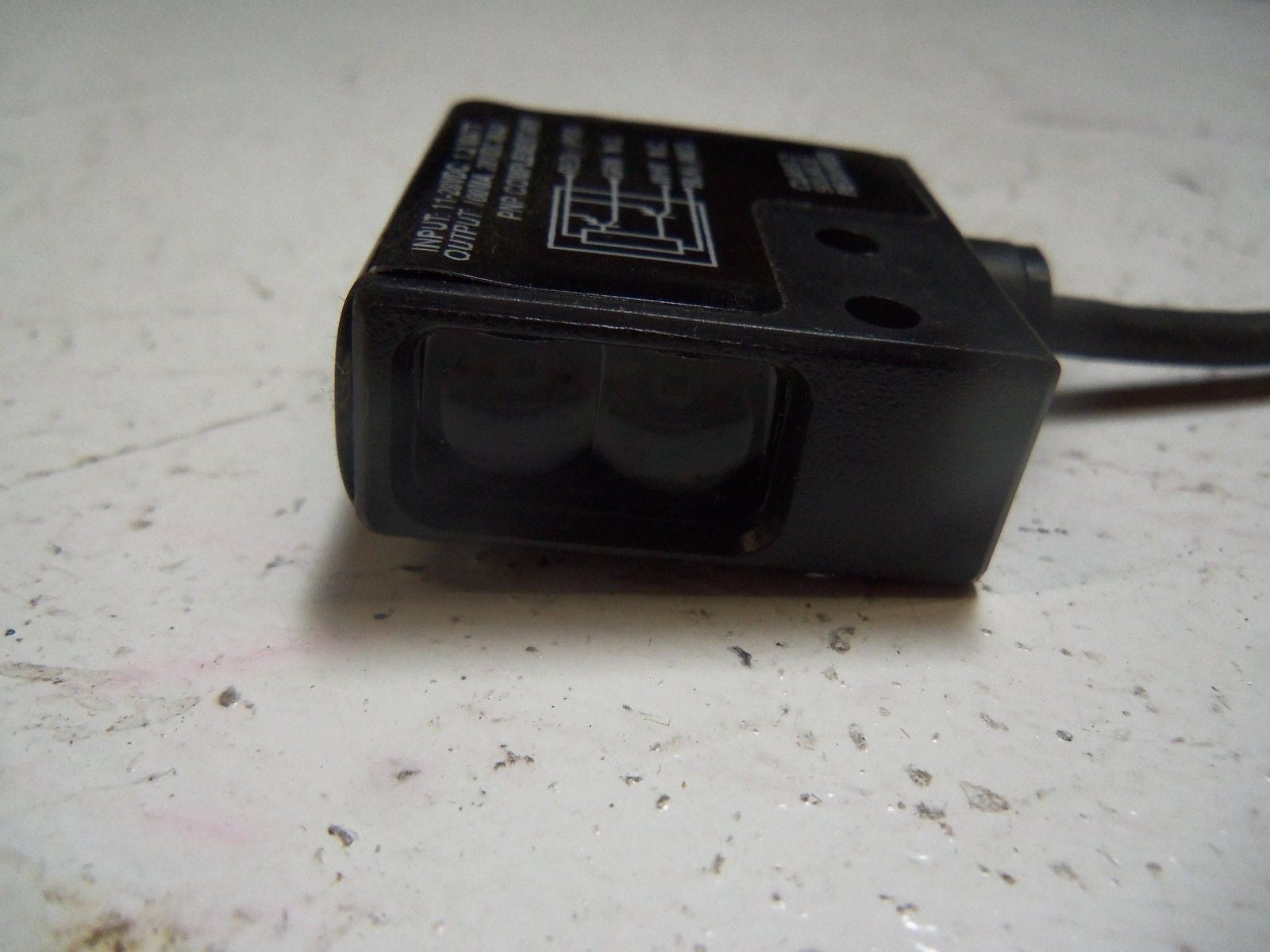 ALLEN-BRADLEY 42SMR-7111 SERIES B TRANSBEAM RECIEVER *USED*