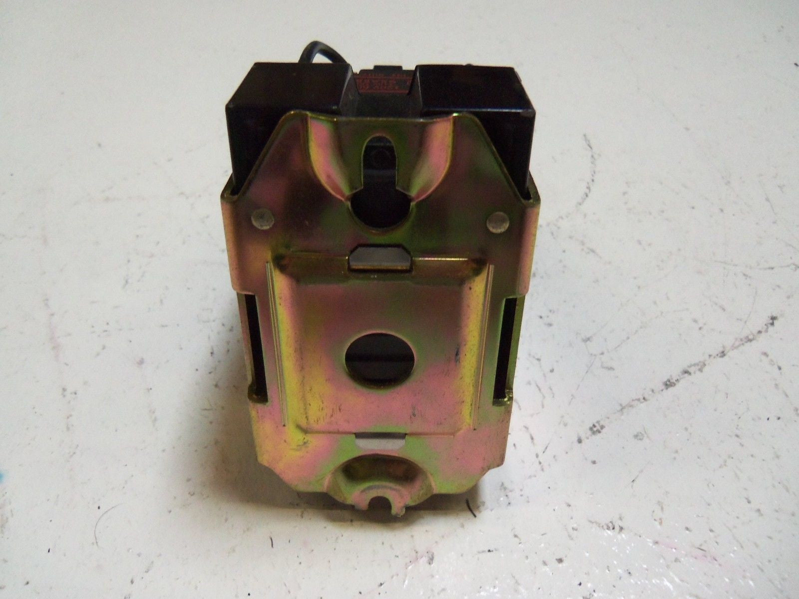 ALLEN-BRADLEY 700-NM600A1 SERIES E INDUSTRIAL RELAY *USED*