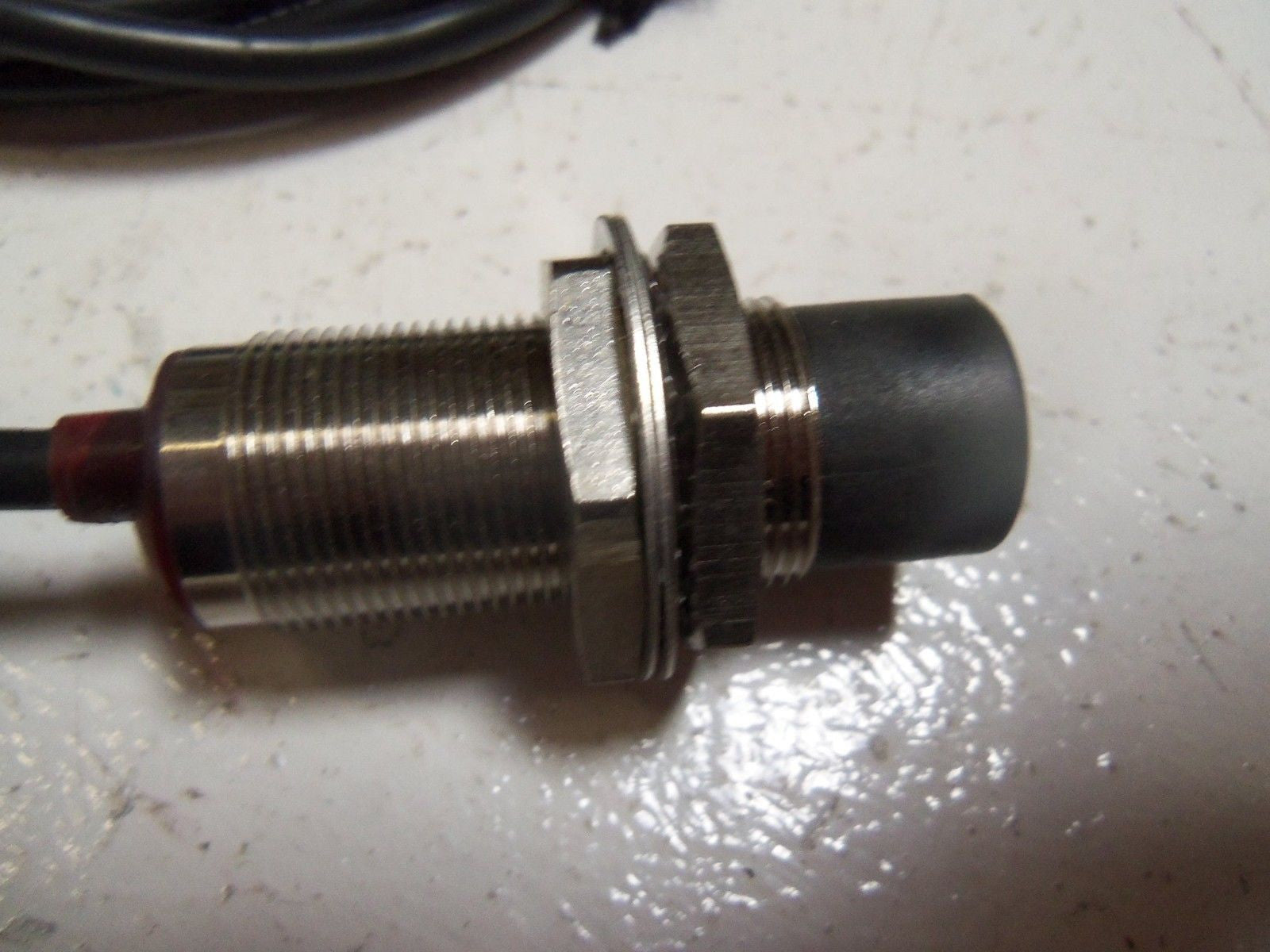 ALLEN-BRADLEY 872C-DH8NP18-E2 SERIES C PROXIMITY SENSOR *USED*