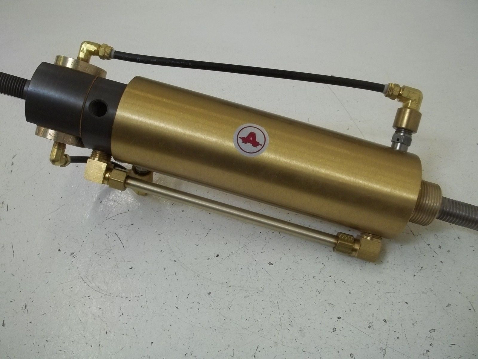 ALLENAIR EV 2&1/2X5 BCWR VCR PNEUMATIC CYLINDER *NEW IN BOX*