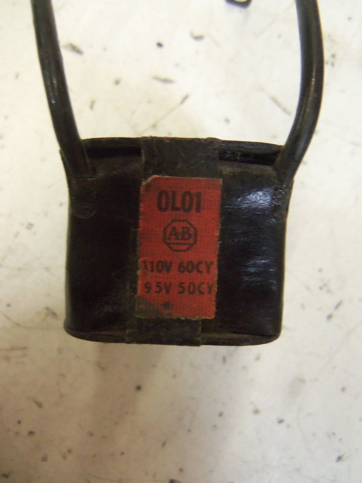 ALLEN BRADLEY 0L01 110V COIL *NEW NO BOX*