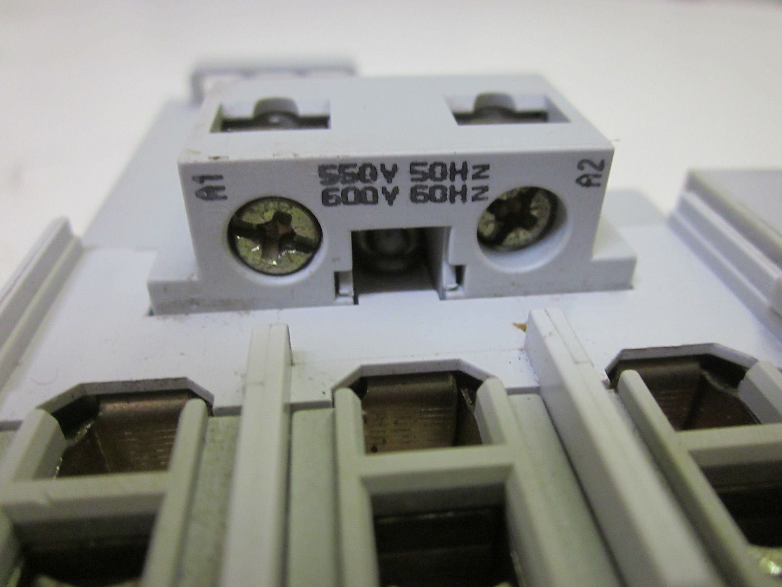 ALLEN BRADLEY 100-C43C10 SER. A CONTACTOR 550/600V *USED*