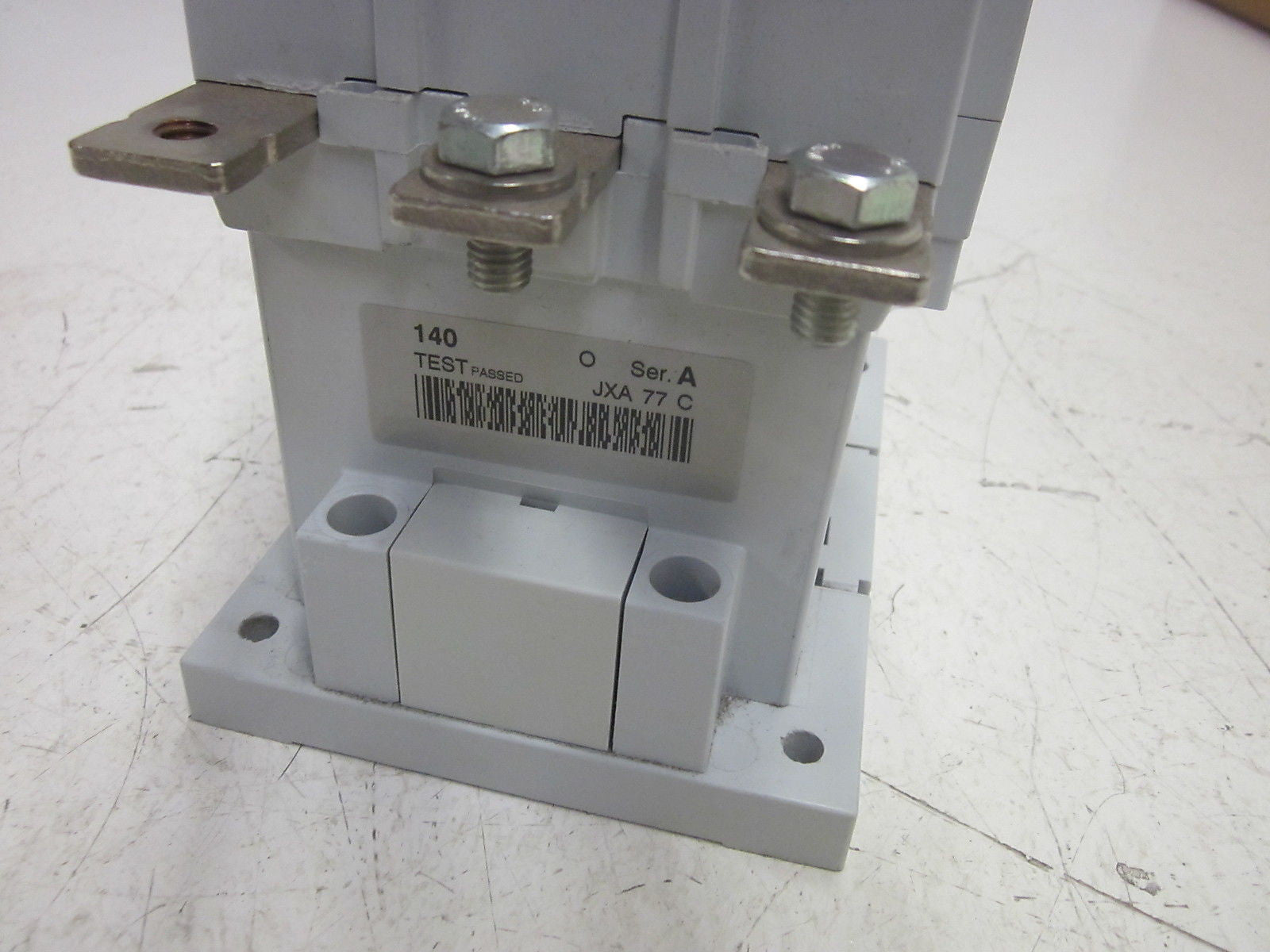 ALLEN BRADLEY 100-D140D00 SER. A CONTACTOR 120V *USED*