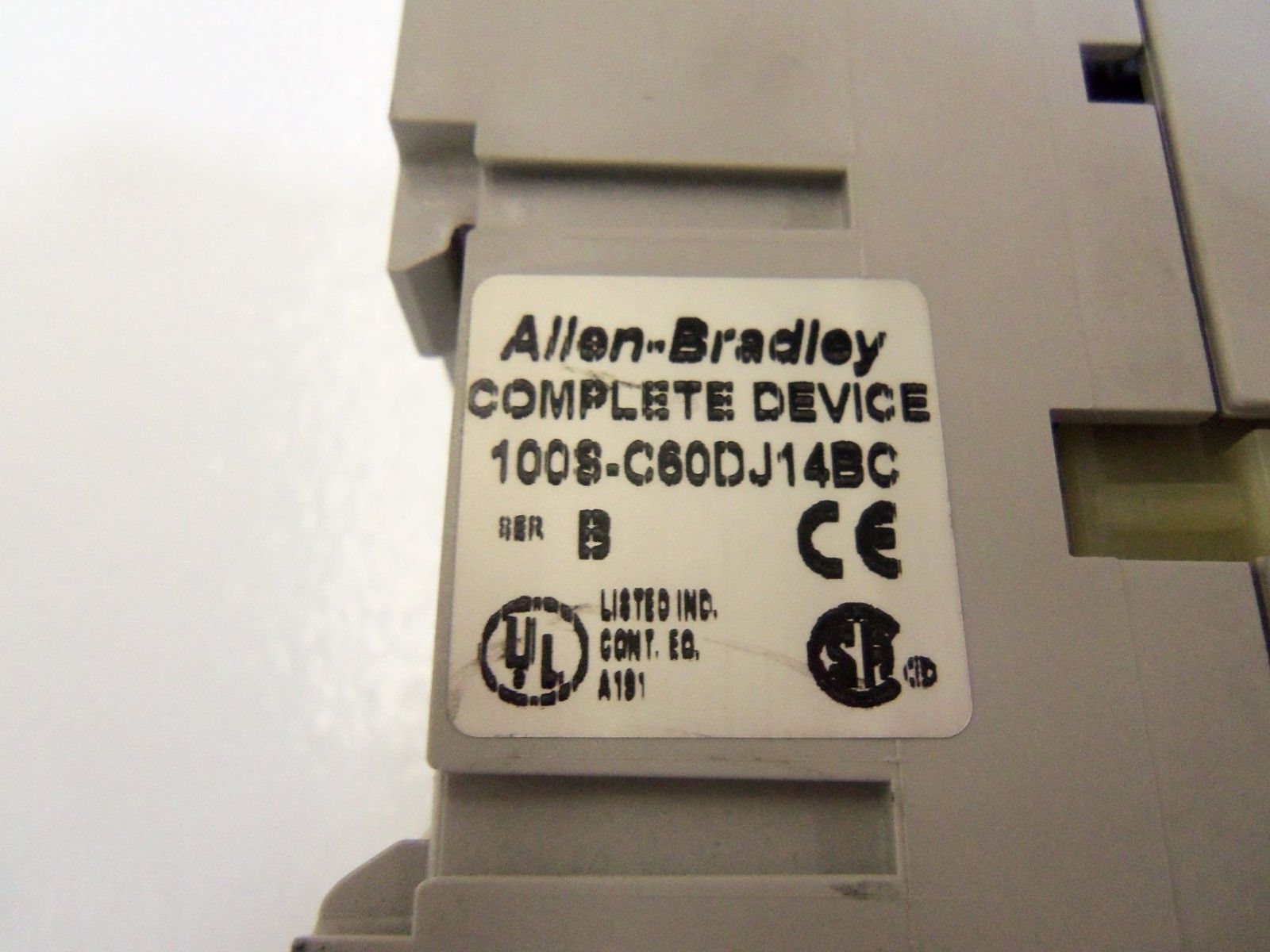 ALLEN BRADLEY 100S-C60DJ14BC SER. B SAFETY CONTACTOR 24VDC *USED*