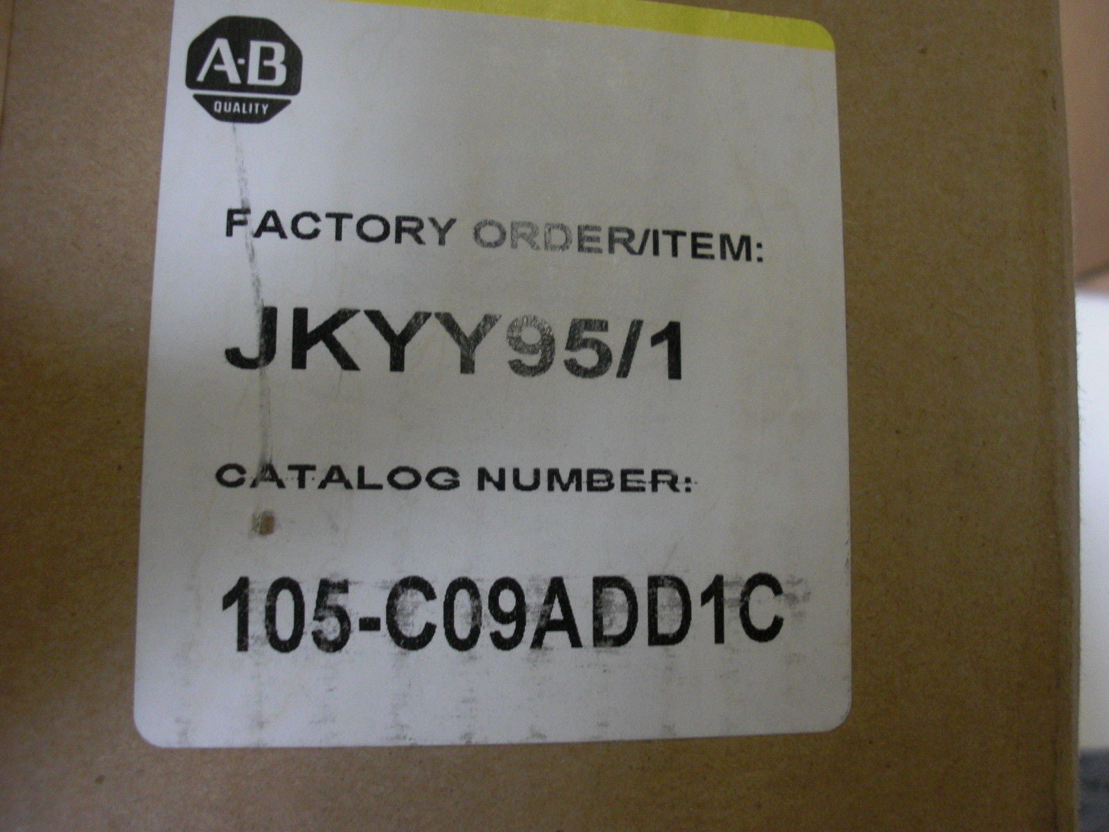 ALLEN BRADLEY 105-C09ADD1C STARTER *NEW IN BOX*
