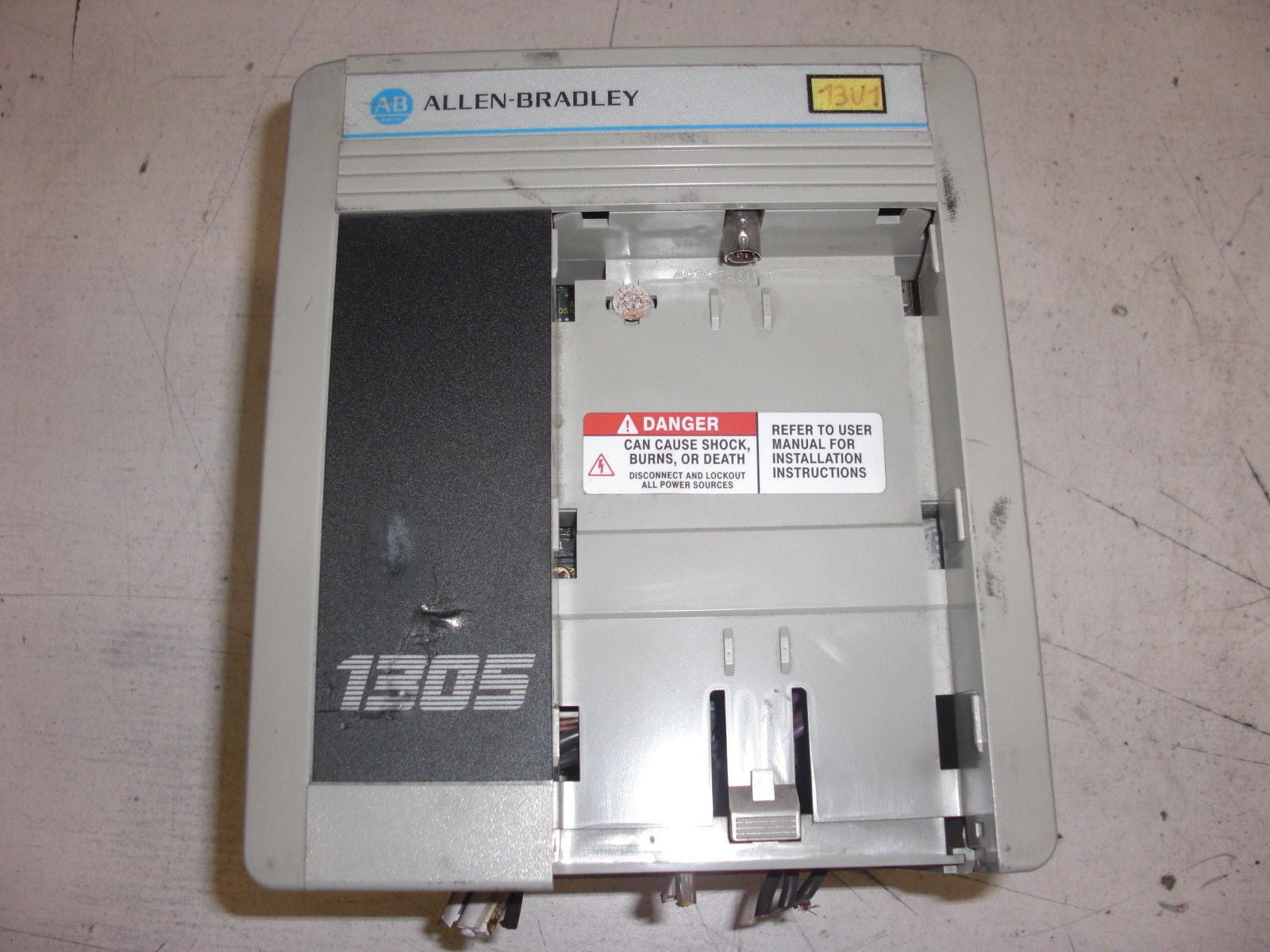 ALLEN BRADLEY 1305-BA04A-DE SER. C AC DRIVE *USED*