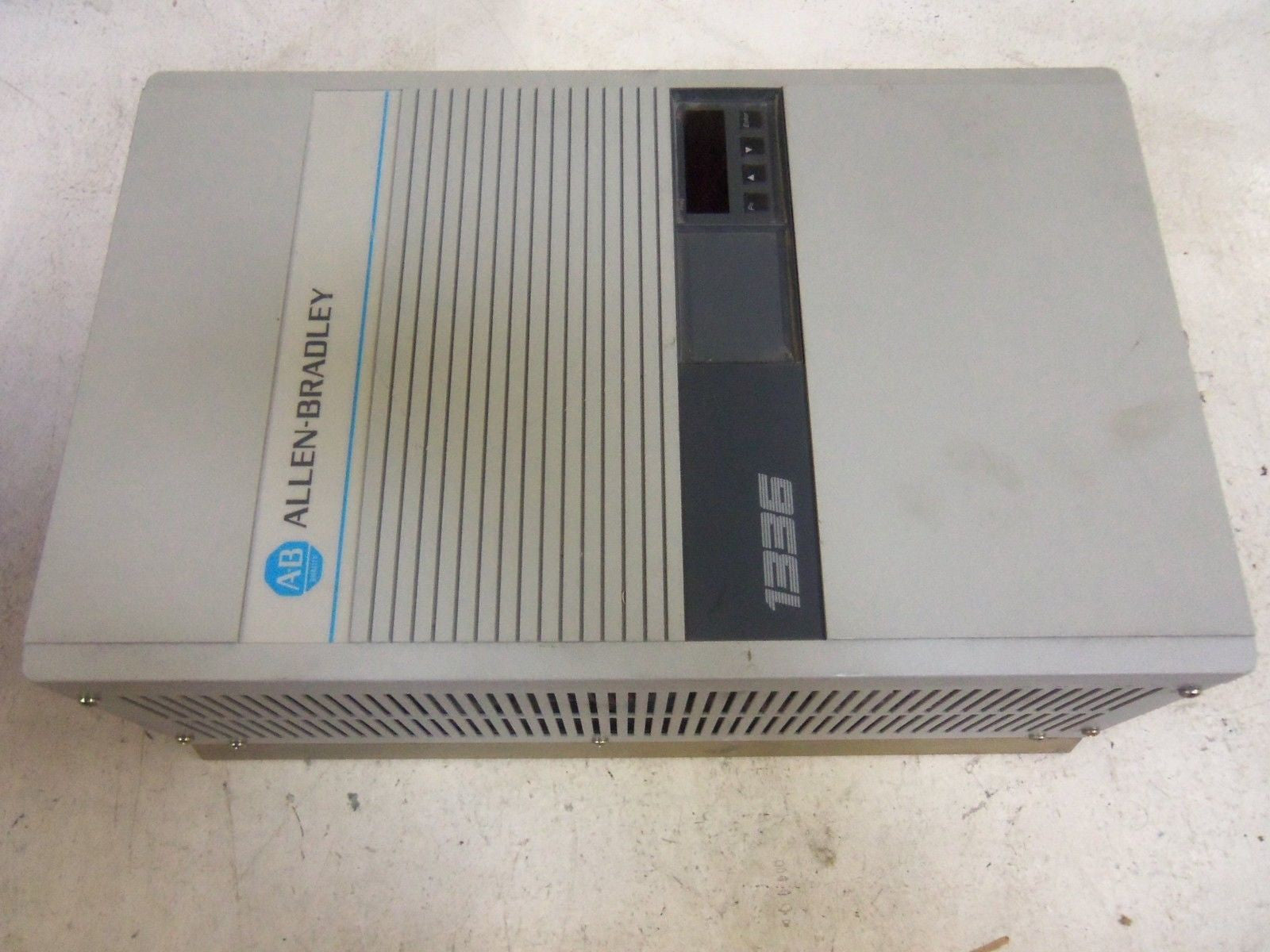 ALLEN BRADLEY 1336-B003-EAD-L3-S1 SER. A AC DRIVE *USED*