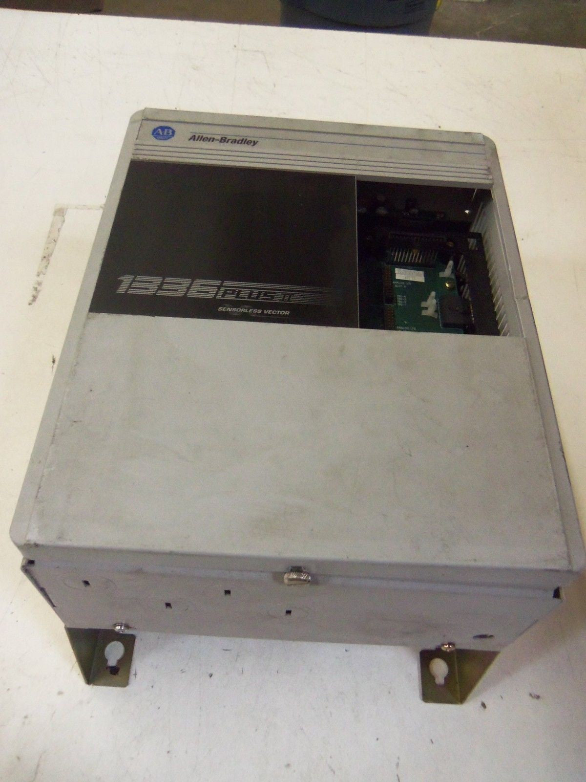ALLEN BRADLEY 1336F-BRF150-AA-EN-HC52-L6 SER. A AC DRIVE *USED*