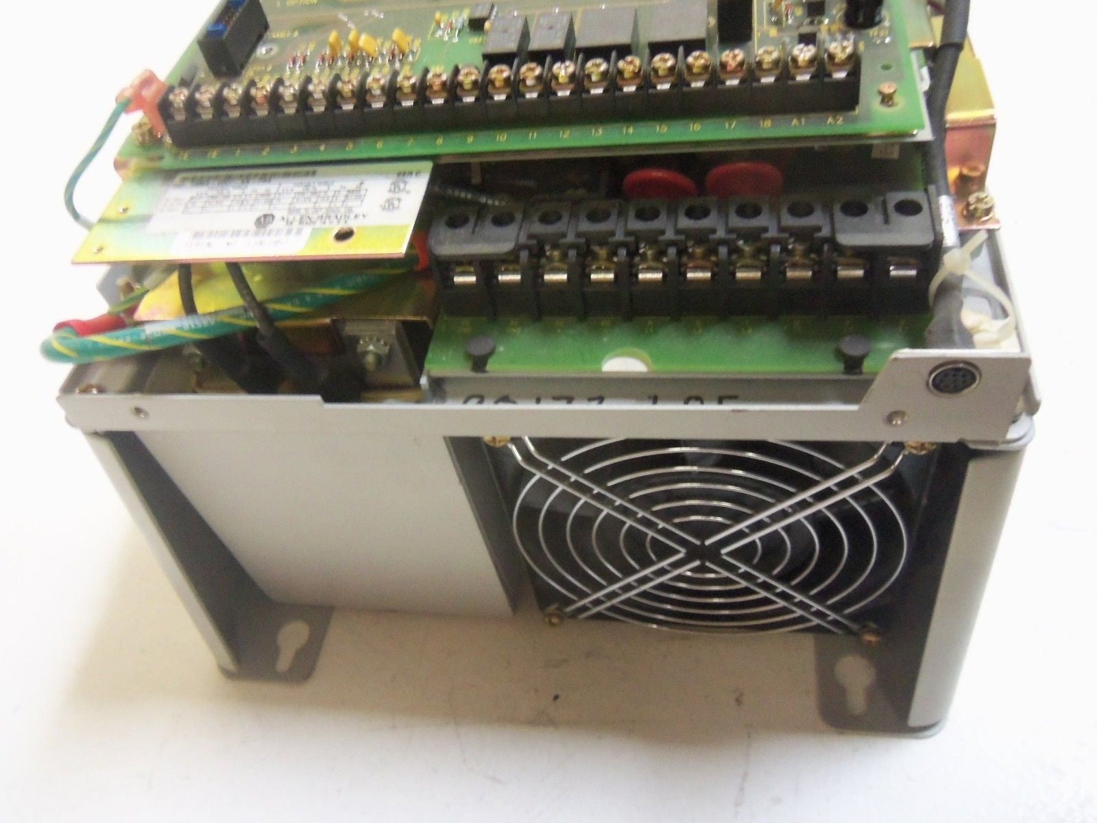 ALLEN BRADLEY 1336S-C007-AN-FR4 SER. C AC DRIVE *USED*