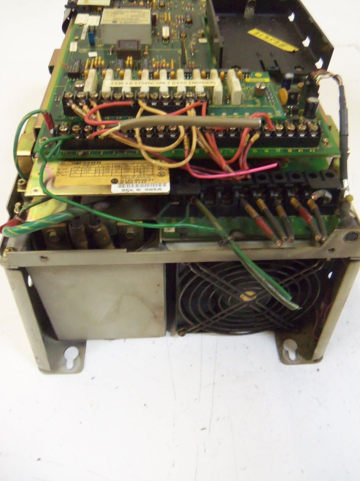 ALLEN BRADLEY 1336S-C010-AN-EN SER. B AC DRIVE *USED*