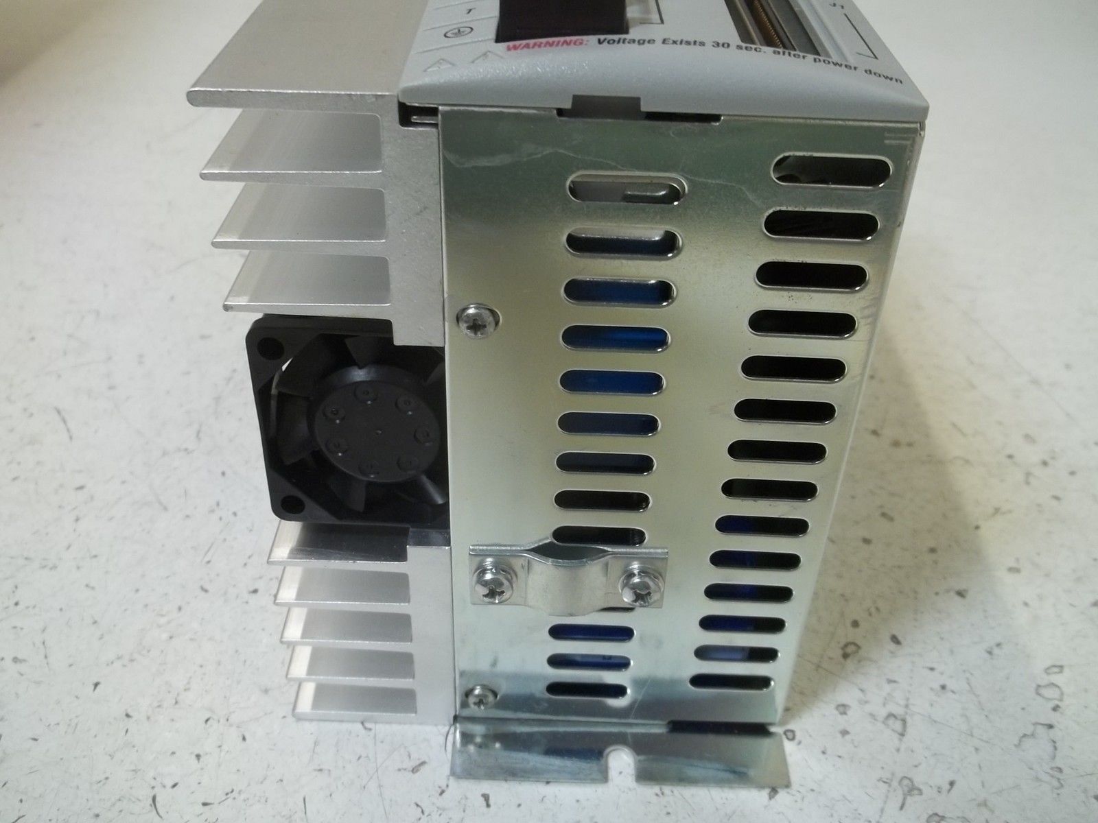 ALLEN BRADLEY 1398-DDM-019 SER.B SERVO DRIVE *USED*