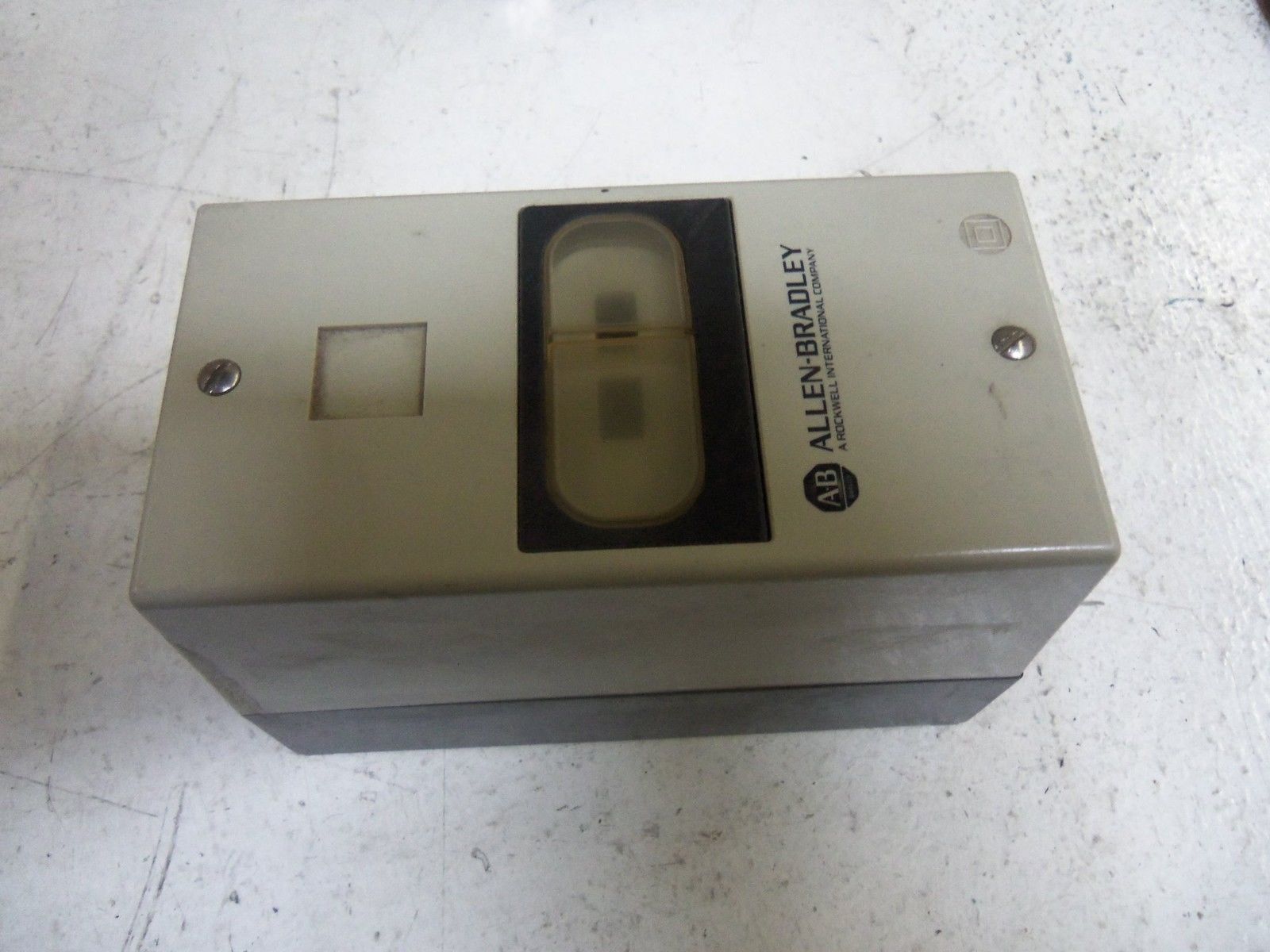 ALLEN BRADLEY 140-MJD *USED*