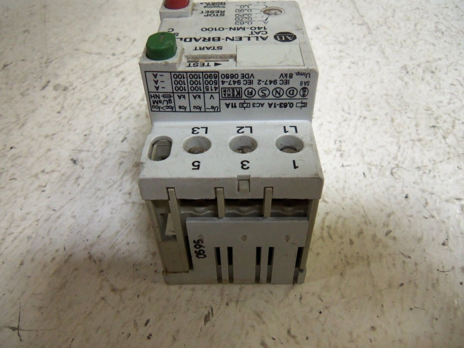 ALLEN BRADLEY 140-MN-0100 SER. C MANUAL MOTOR STARTER 0.63-1.0A *USED*